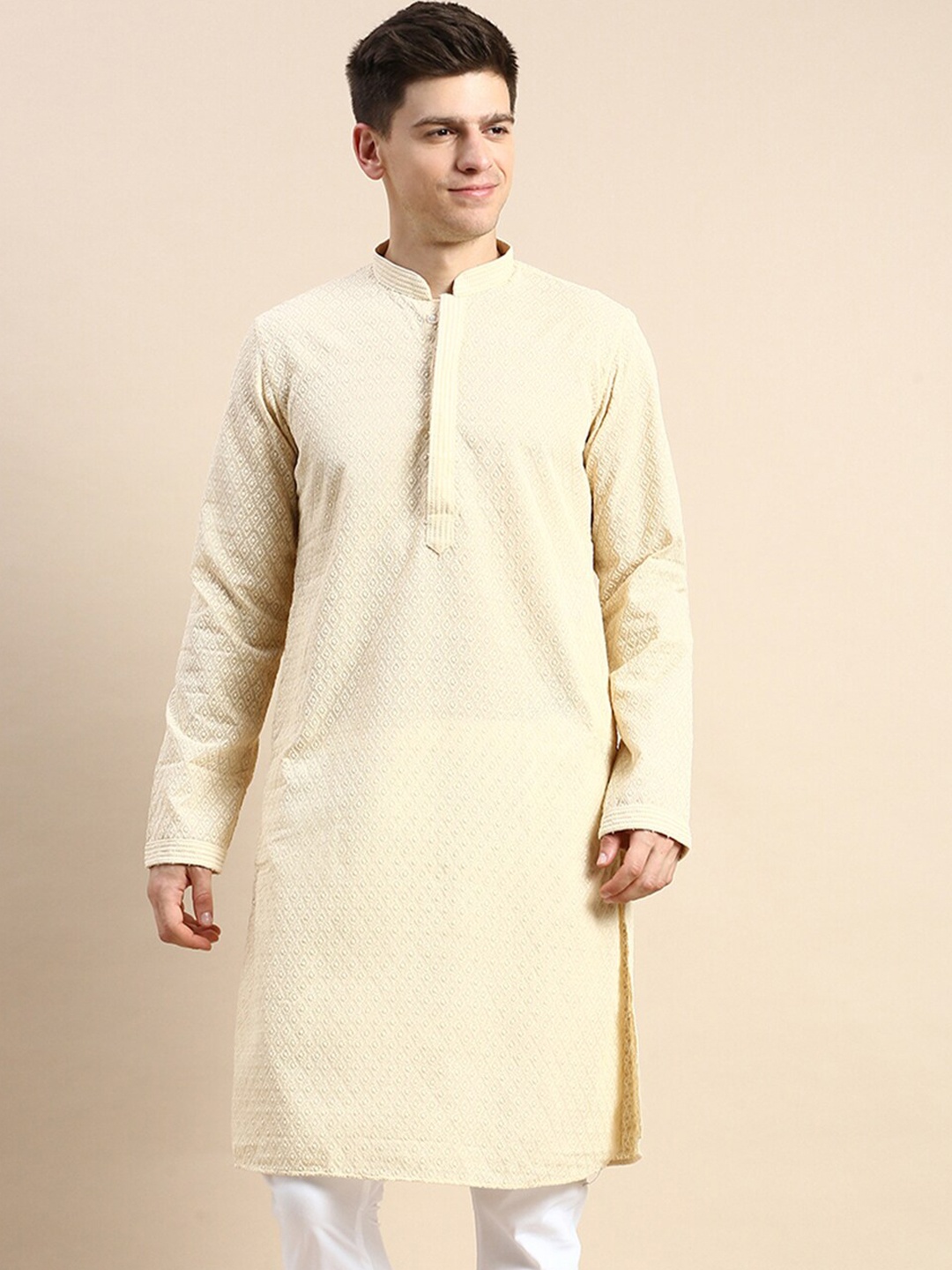 

Sanwara Ethnic Motifs Embroidered Chikankari Kurta, Beige