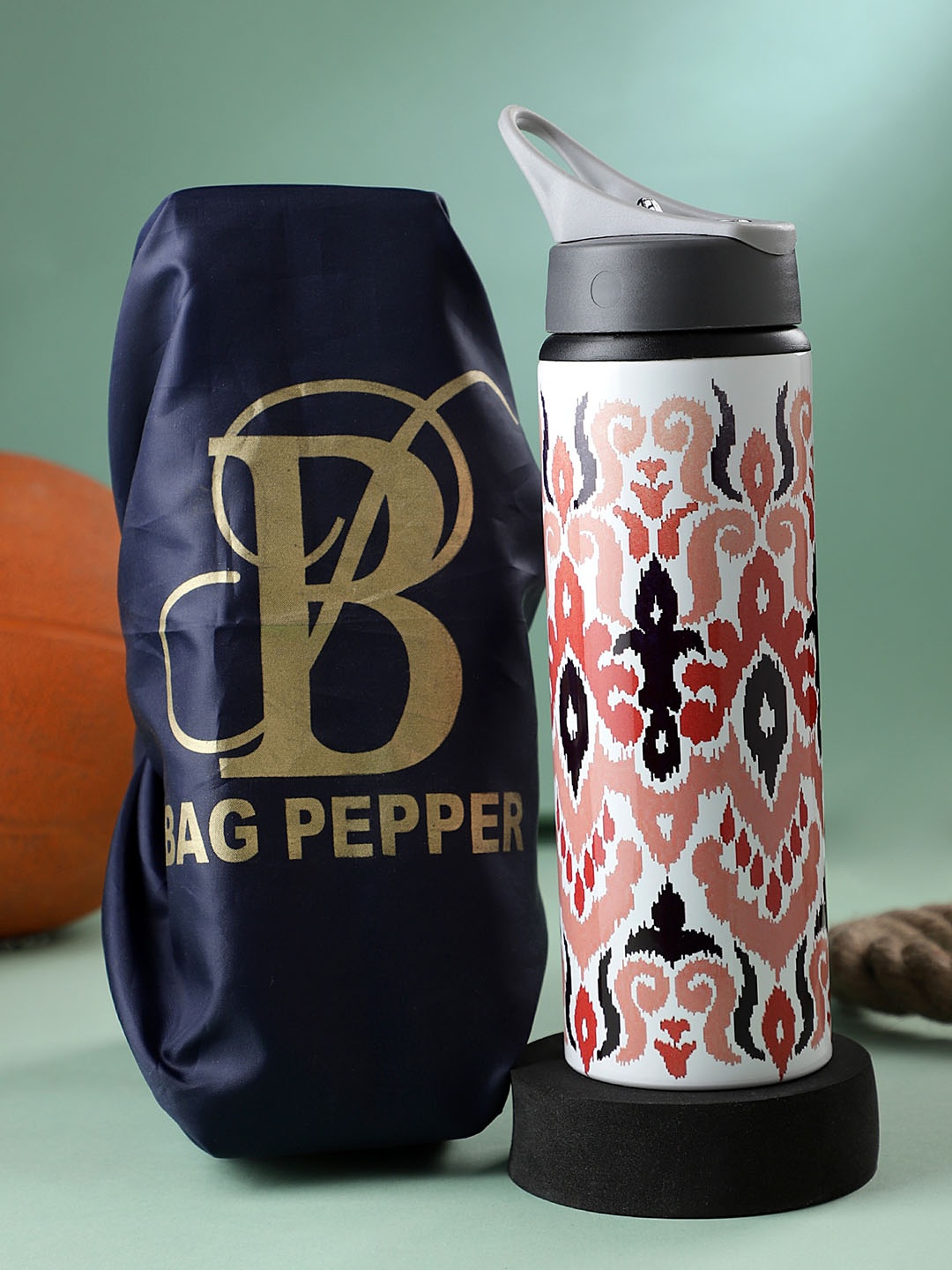 

Bag Pepper White Ikkat Printed Water Bottle With Advanced Leak Proof Protection Bag 750 ML