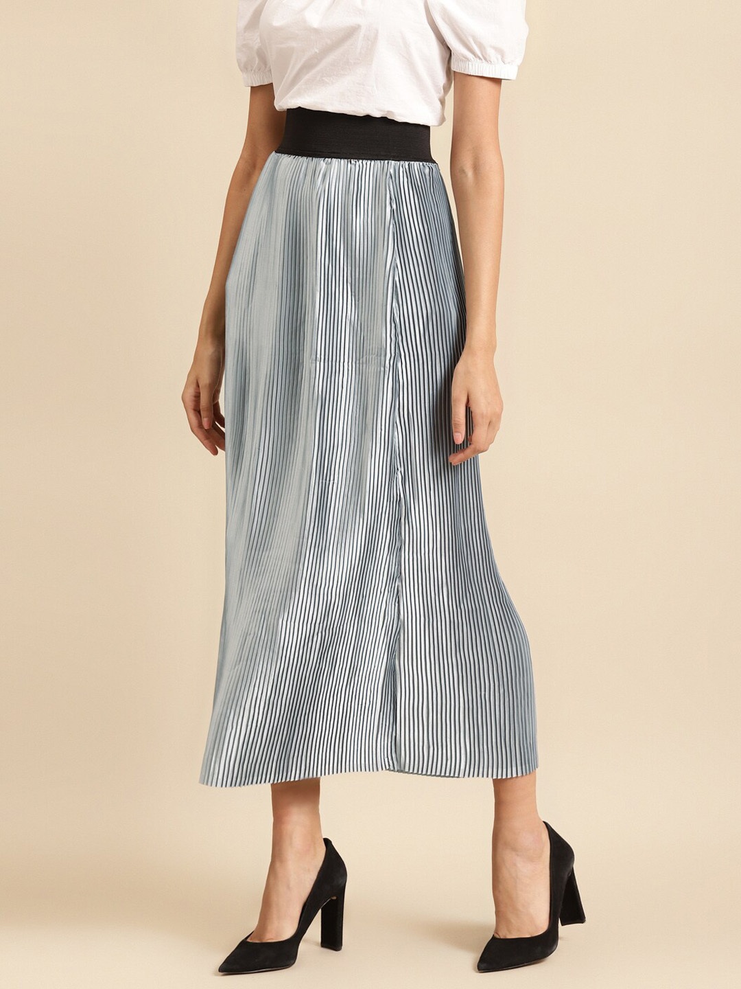 

DODO & MOA Accordion Pleated Midi A-Line Skirt, Grey