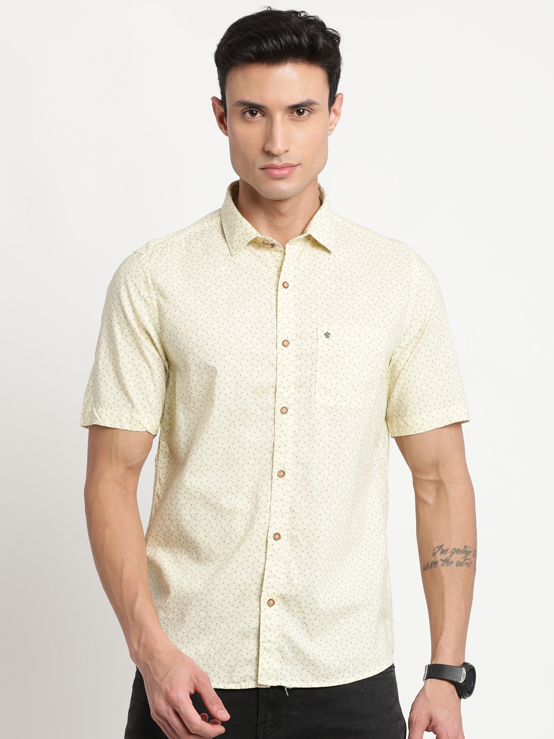 

Turtle Relaxed Slim Fit Micro Ditsy Printed Pure Cotton Formal Shirt, Yellow