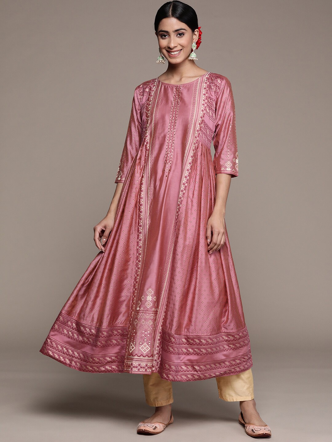 

Ishin Ethnic Motifs Printed Embellished Pastels Anarkali Kurta, Peach