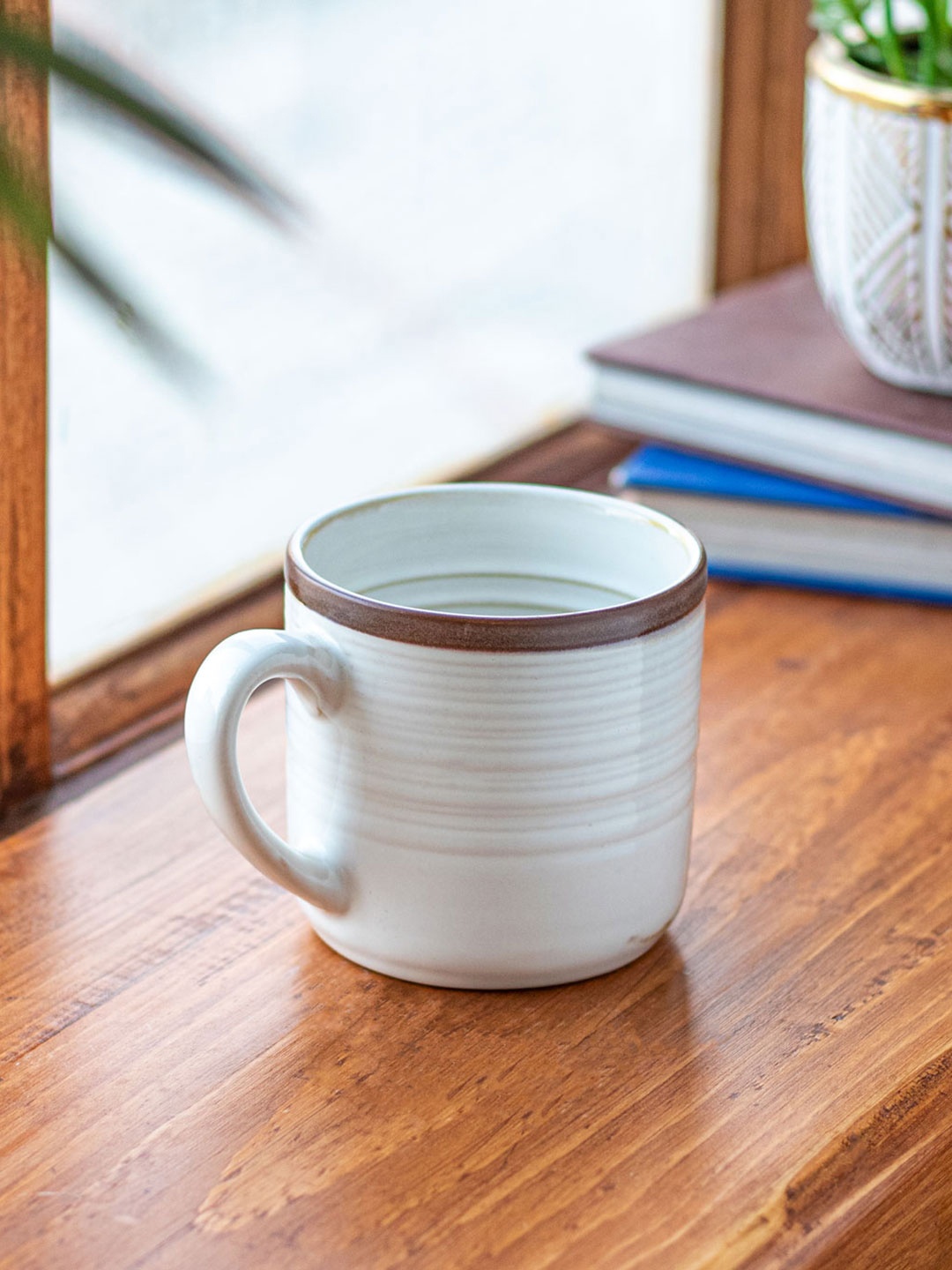 

THEDECORKART Artiste White & Brown Dishwasher Safe Ceramic Coffee Mug 300 ml