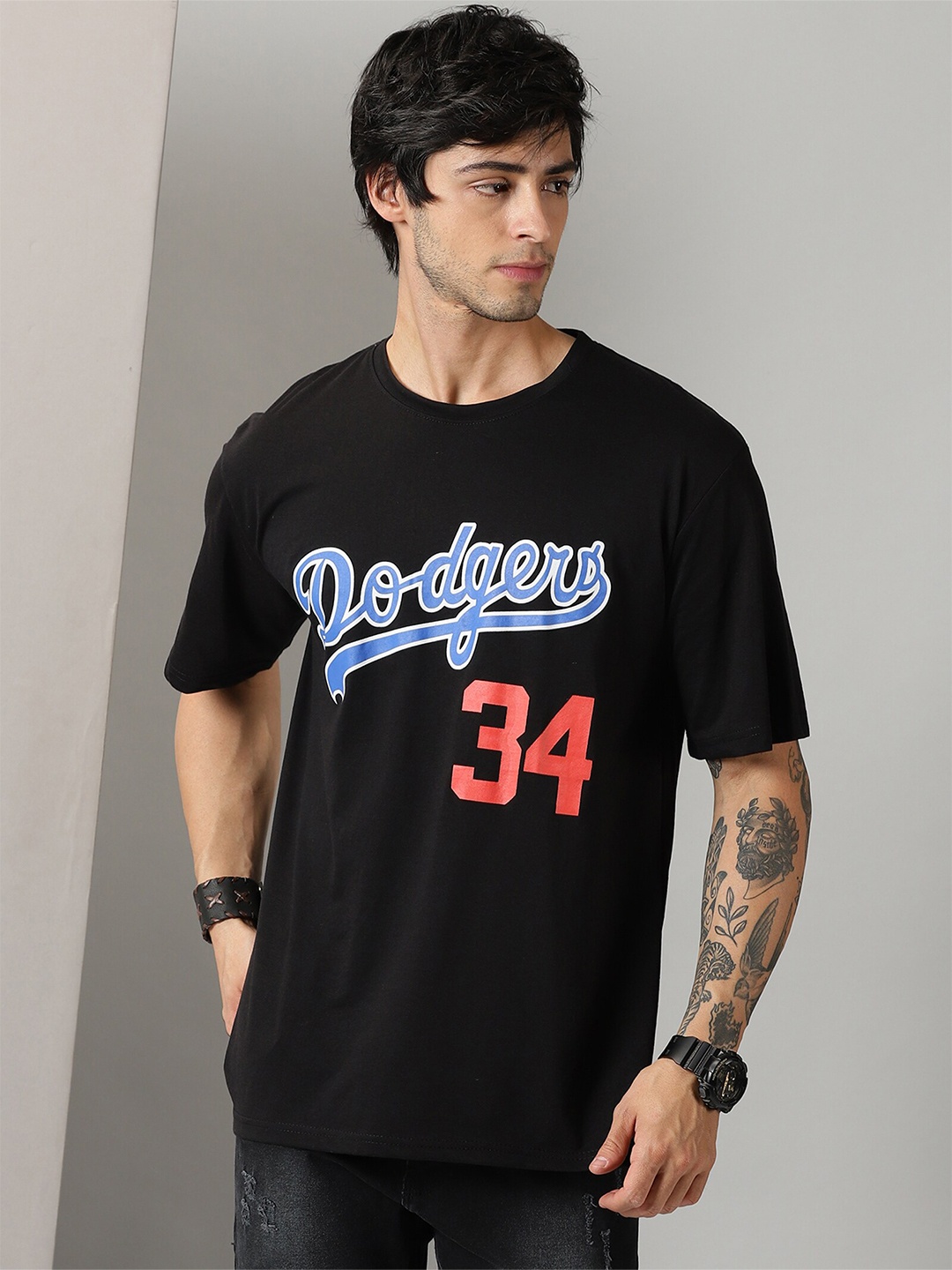

Rodzen Typography Printed Drop-Shoulder Pure Cotton Oversize Fit T-shirt, Black