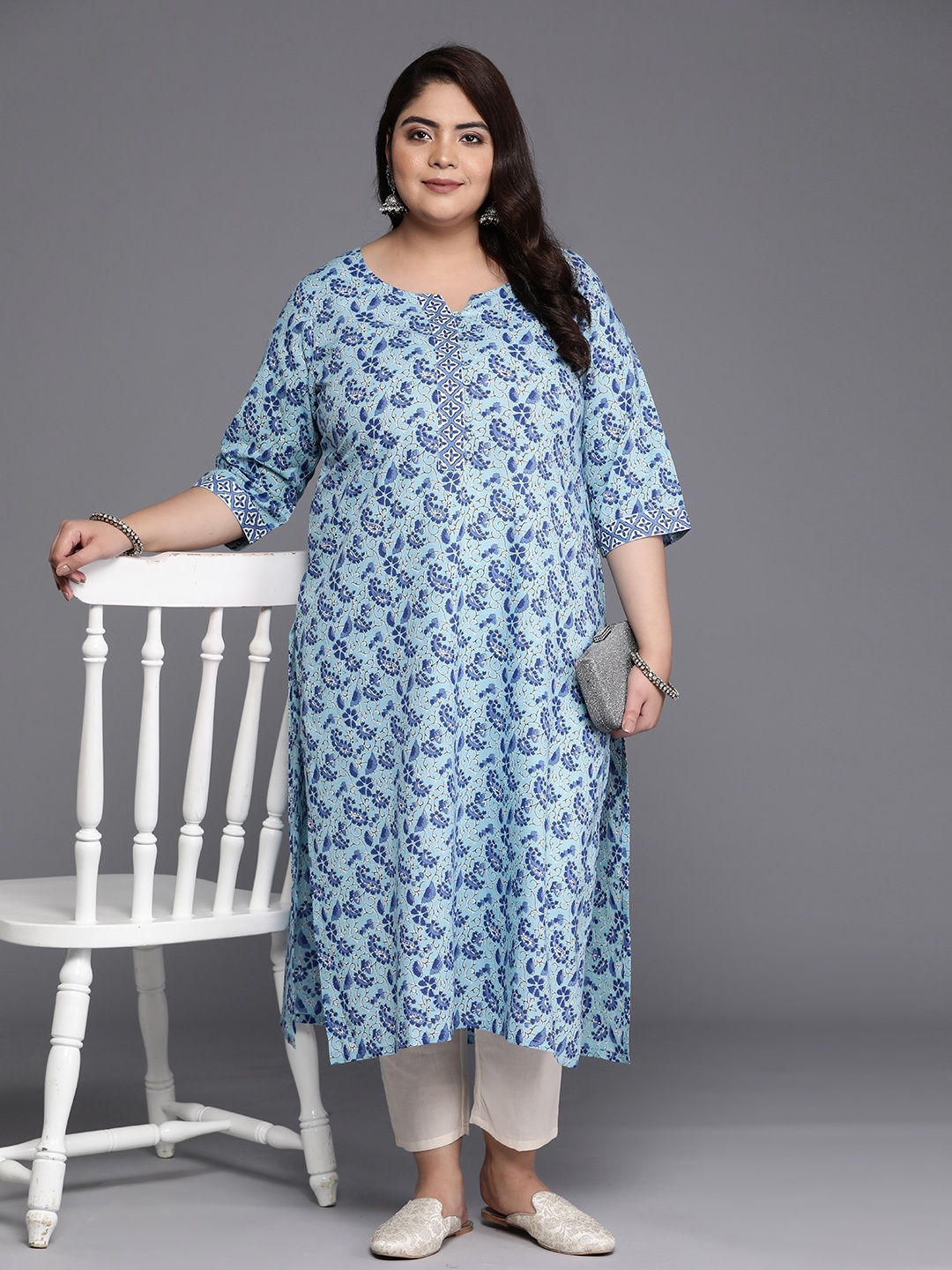 

EXTRA LOVE BY LIBAS Plus Size Floral Printed Kurta, Blue