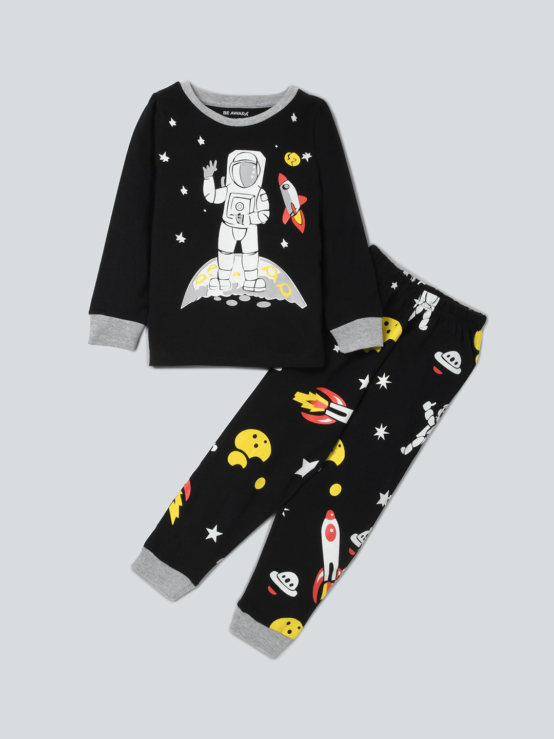 

BE AWARA Kids Graphic Printed Pure Cotton Night Suit, Black