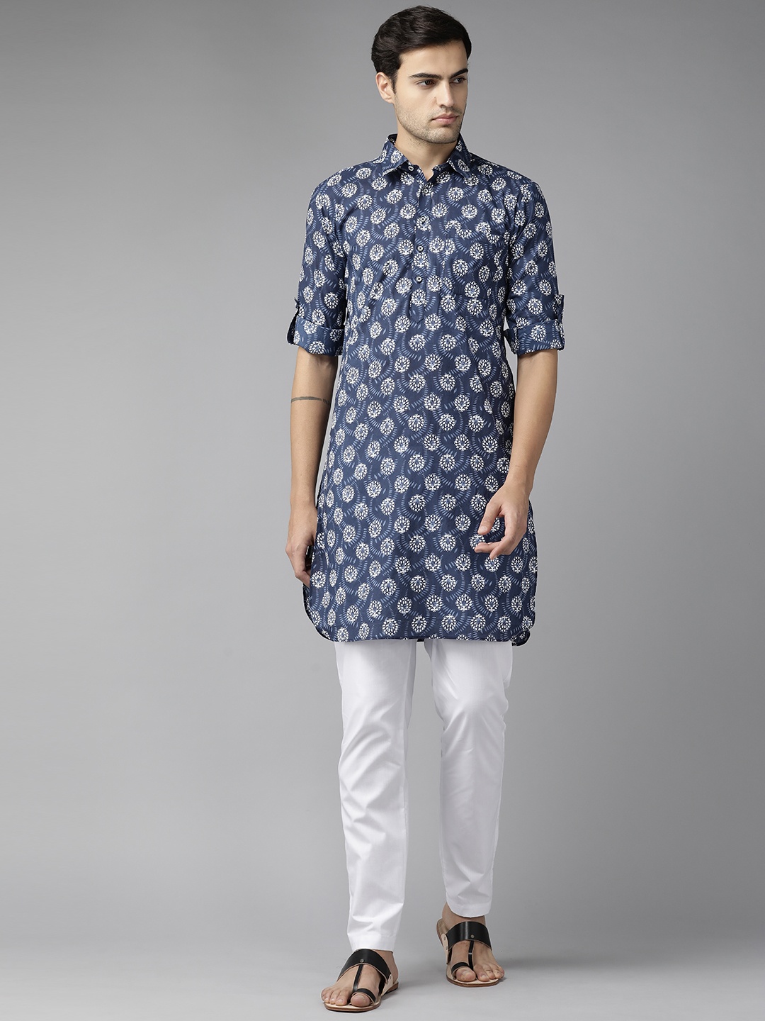 

See Designs Floral Printed Regular Pure Cotton Kurta With Pyjamas, Blue