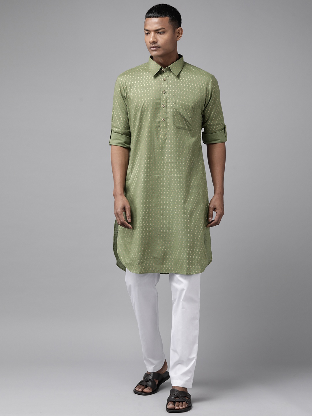 

See Designs Floral Regular Pure Cotton Kurta With Pyjamas, Olive