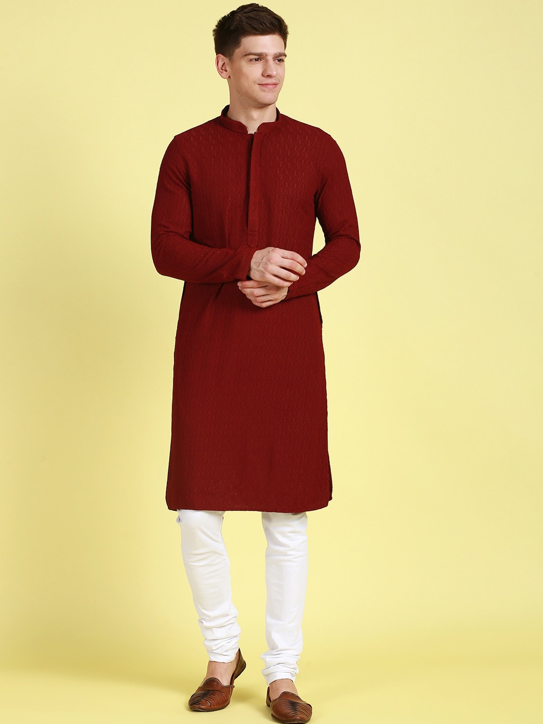 

Sanwara Ethnic Motifs Embroidered Chikankari Pure Cotton Kurta with Churidar, Maroon