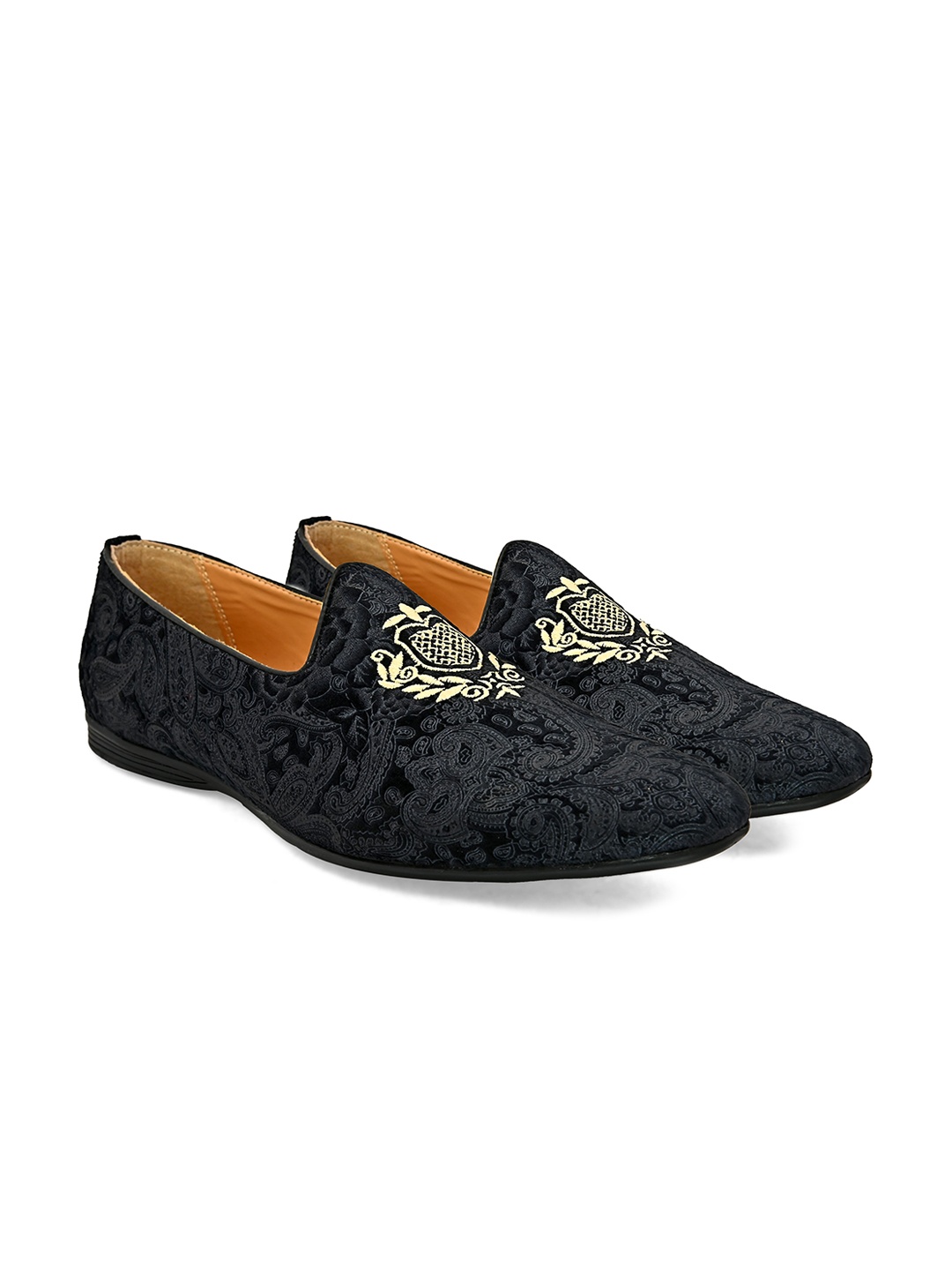 

House of Pataudi Men Embroidered Light Weight Casual Slip On Mojaris, Black