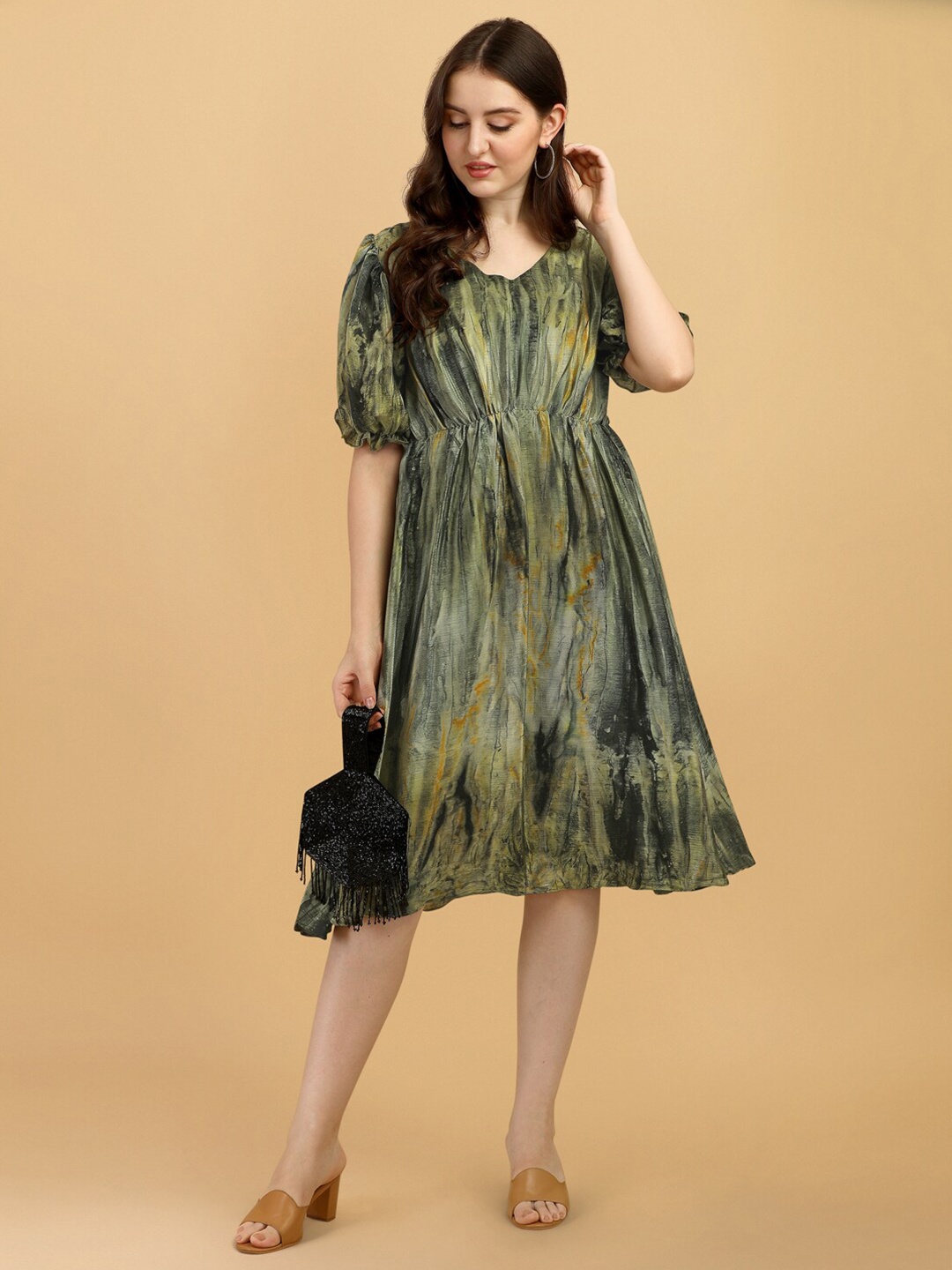 Vidraa Western Store Abstract Printed Puff Sleeves Fit & Flared Dress, Green