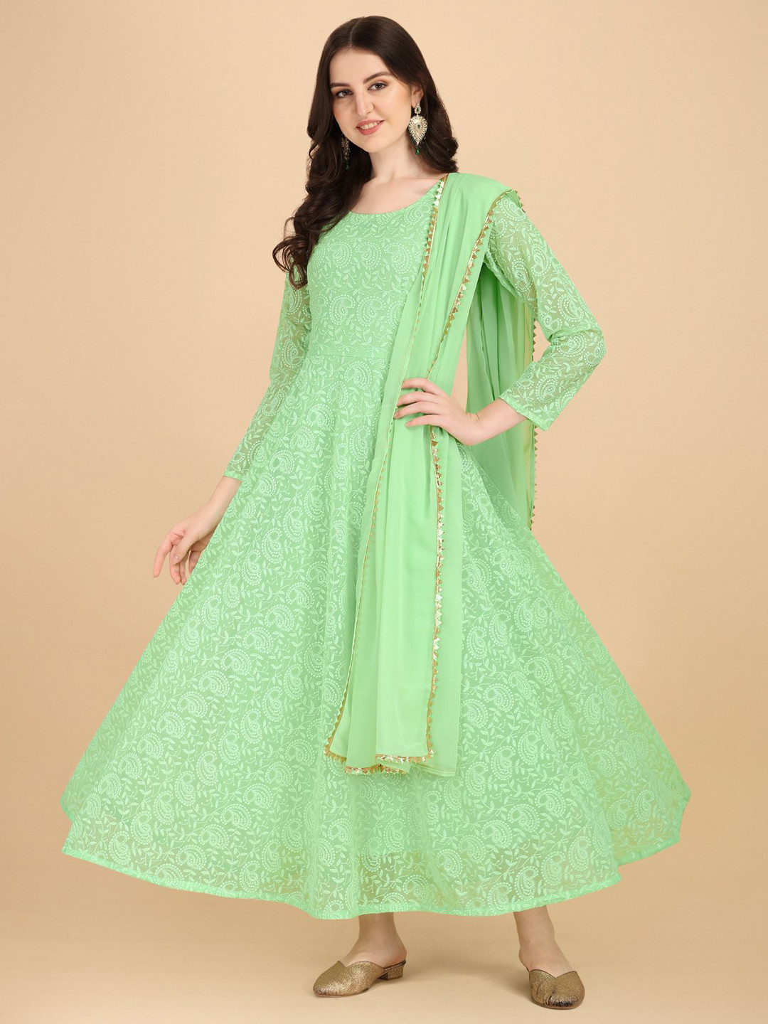 

Vidraa Western Store Ethnic Motif Embroidered Ethnic Fit & Flare Maxi Dress With Dupatta, Green