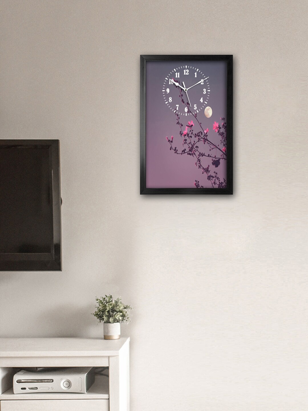 

999Store Purple & Pink Printed Traditional Wall Clock