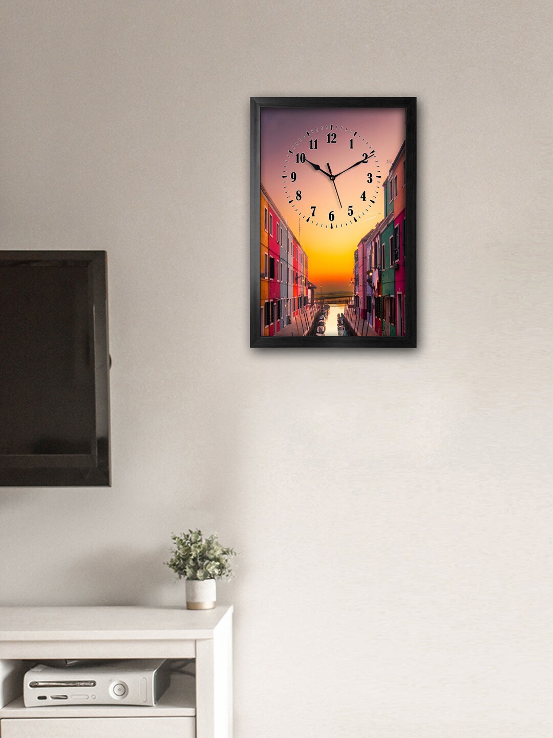 

999Store Brown & Yellow Modern Printed Contemporary Wall Clock