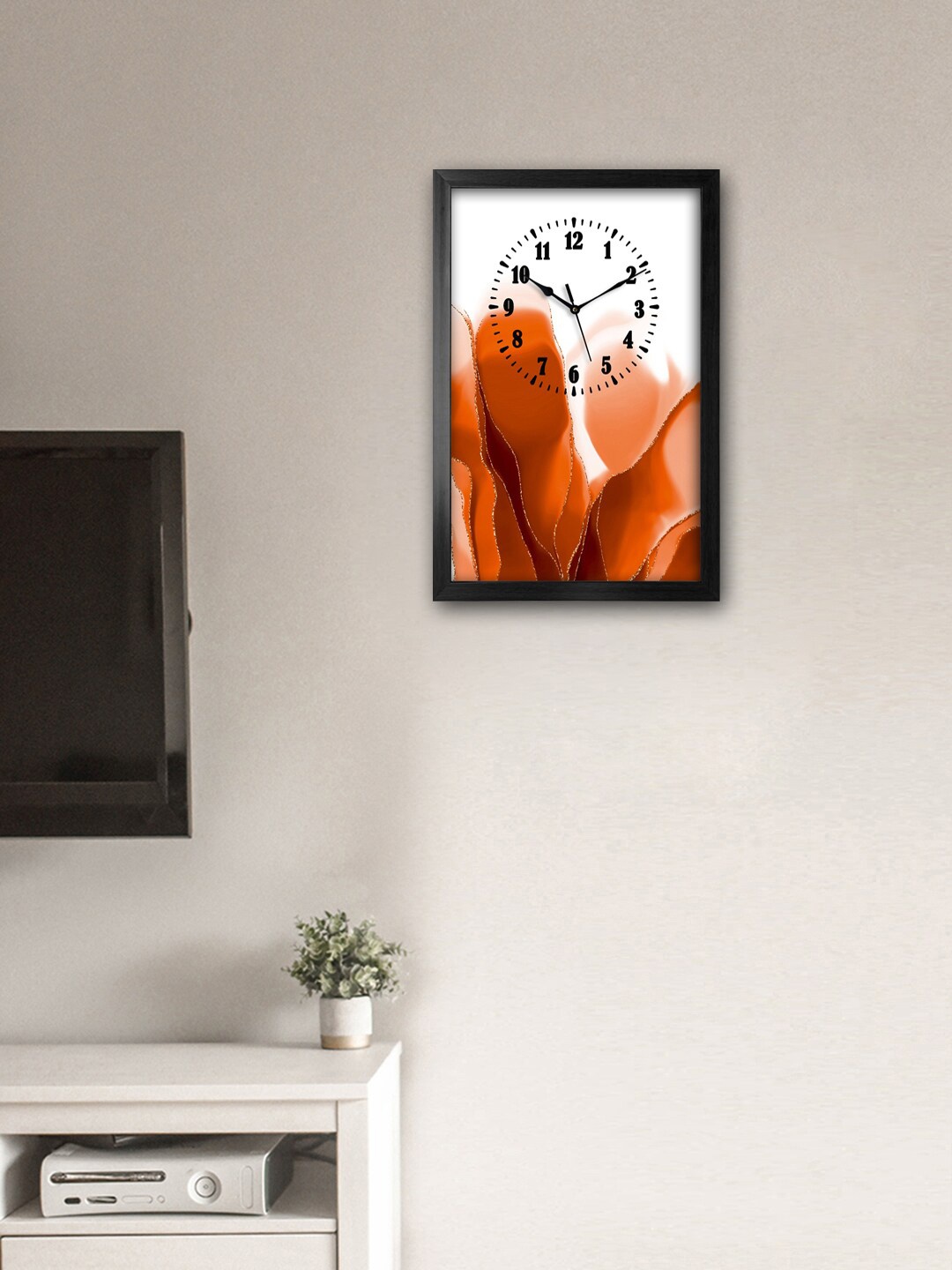 

999Store Orange & White Printed Traditional Wall Clock