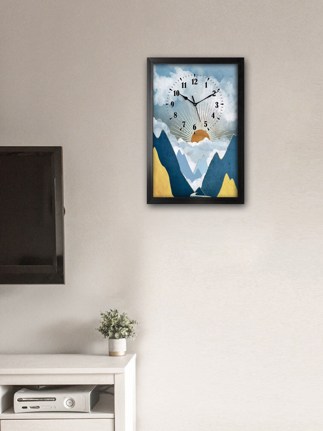 

999Store Blue & Yellow Printed Traditional Wall Clock