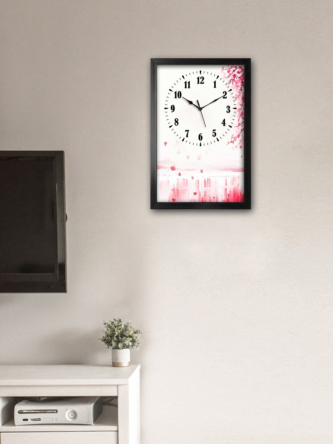 

999Store White & Red Printed Traditional Wall Clock