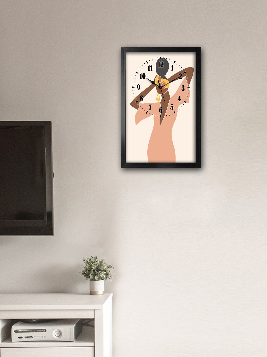 

999Store Cream & Brown Modern Printed Contemporary Wall Clock