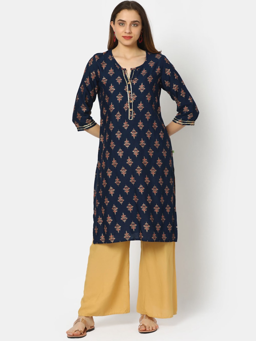 

V-Mart Ethnic Motifs Printed Gotta Patti Kurta with Palazzos, Teal