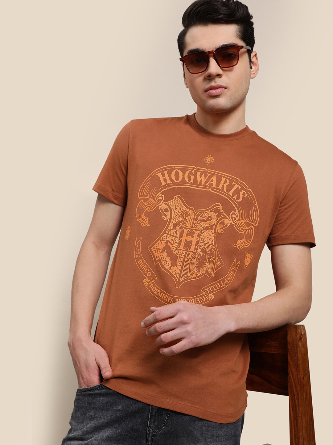

Free Authority Men Harry Potter Printed Tshirt, Brown