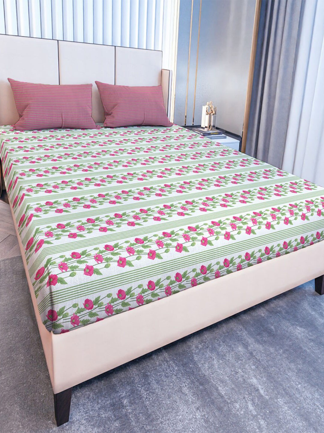 

MAYFAIR HOMES LONDON Pink & Green Floral 120 TC King Bedsheet & 2 Pillow Covers