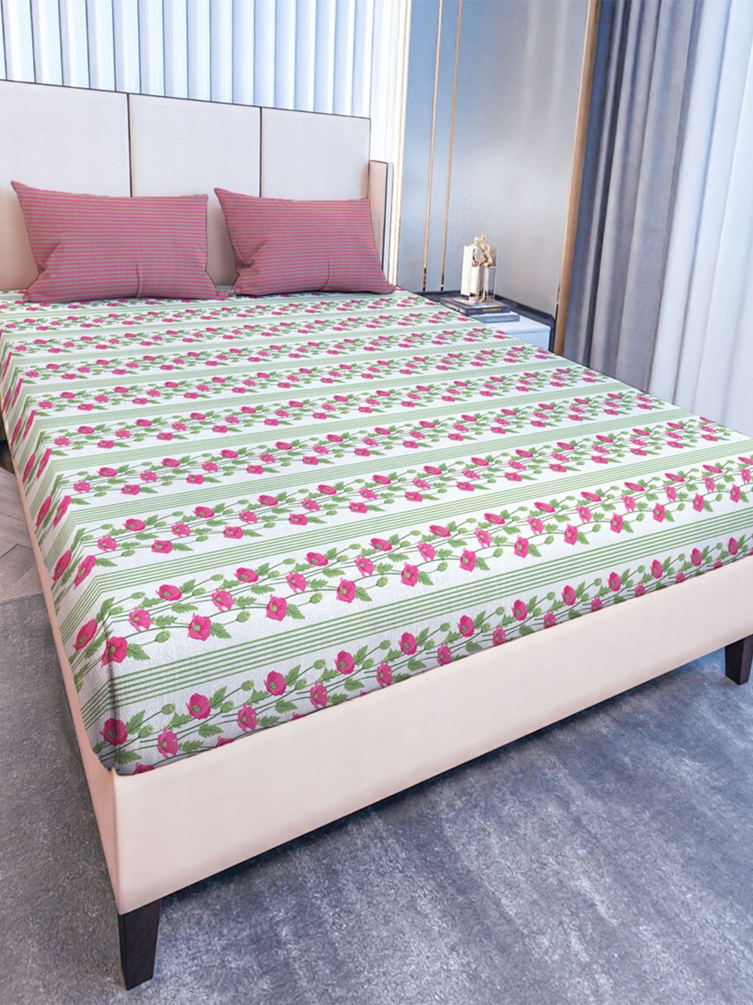 

MAYFAIR HOMES LONDON Glen Pink & White Floral 120 TC Fitted King Bedsheet & Pillow Covers