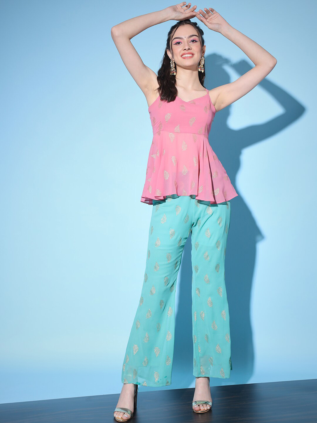 

Aayna Ethnic Motifs Printed Tunic with Palazzos, Pink