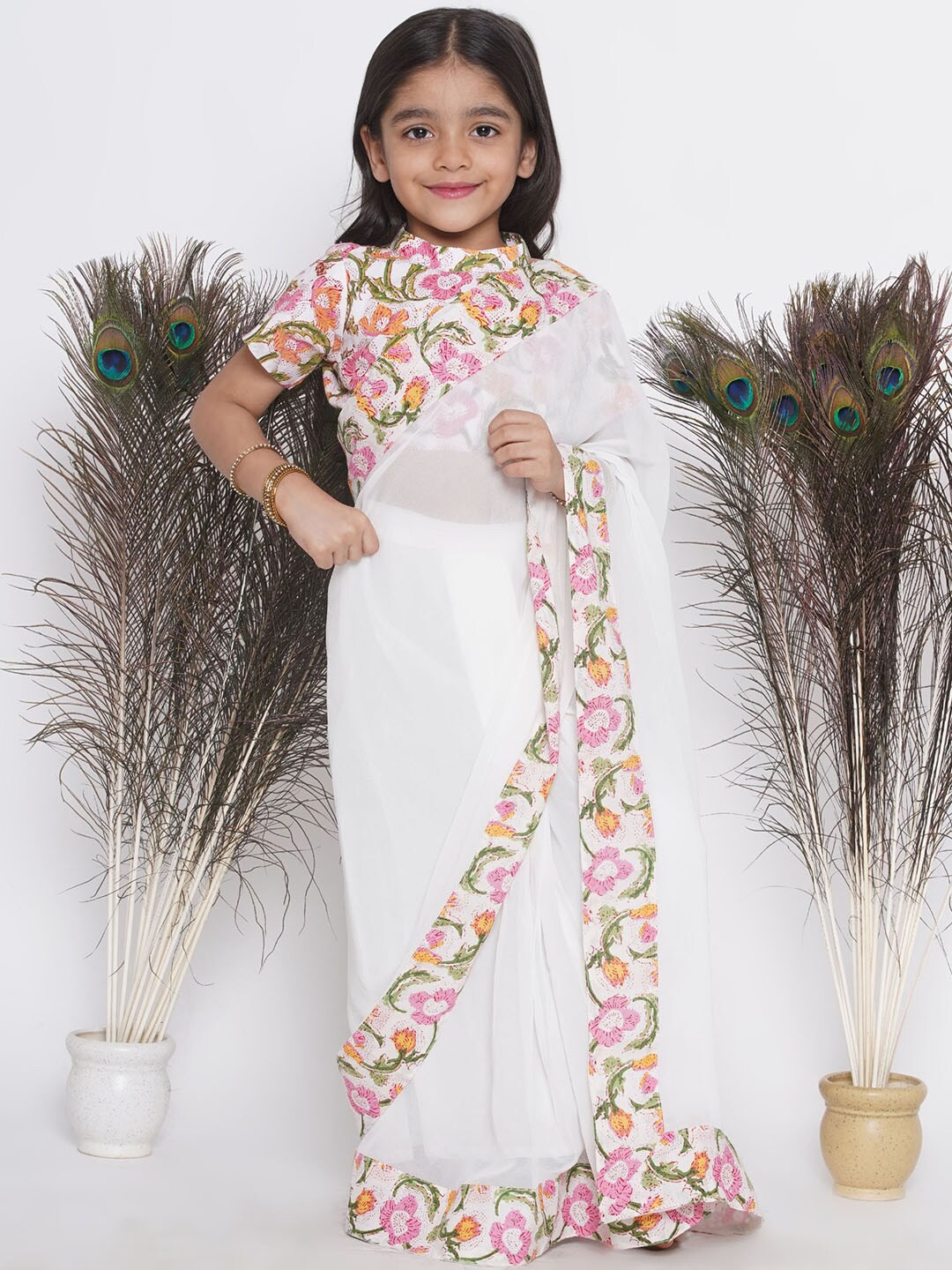 

Little Bansi Floral Pure Georgette Ready to Wear Saree, White