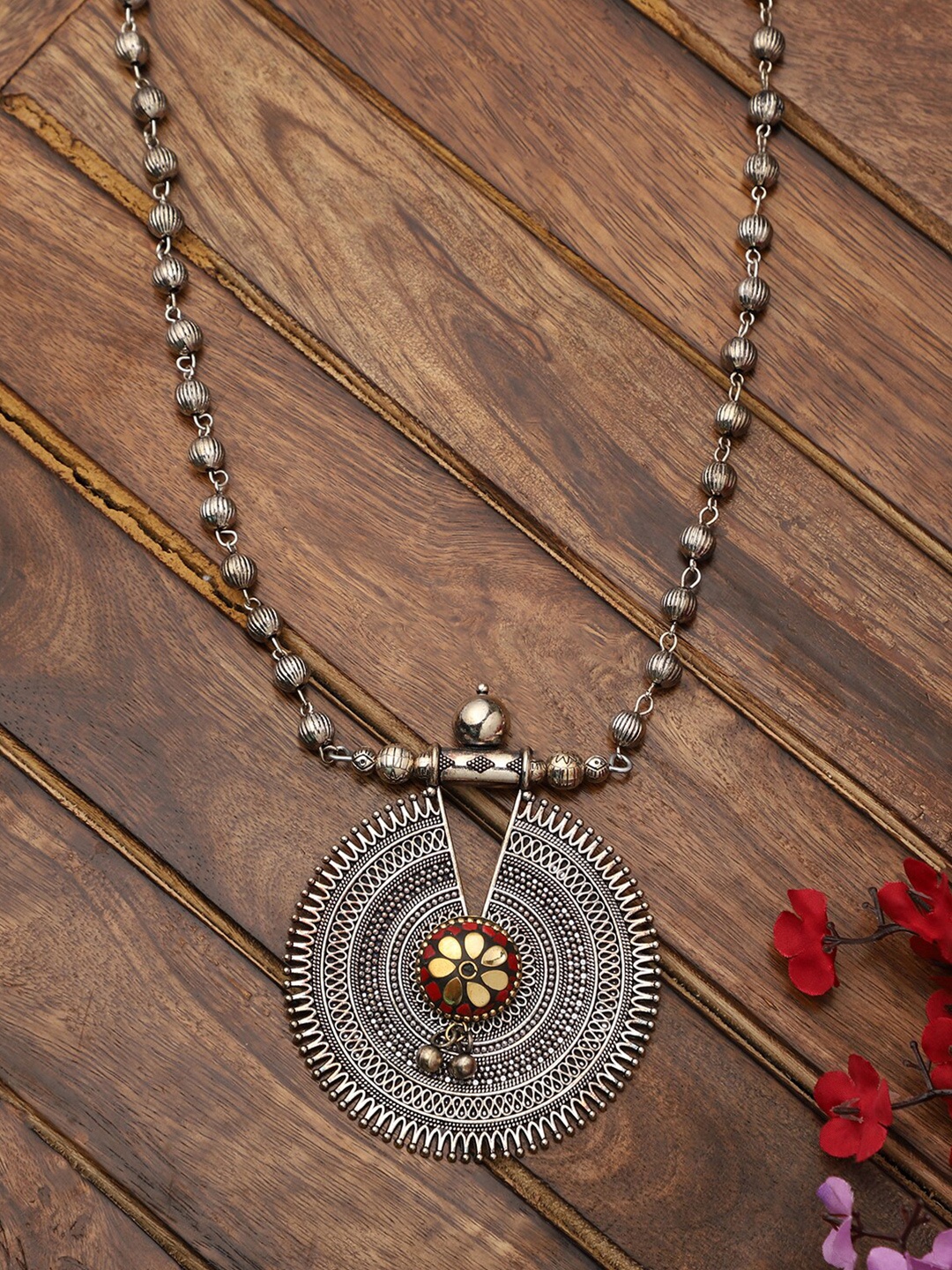 

VENI Brass Silver-Plated German Silver Oxidised Necklace, Red