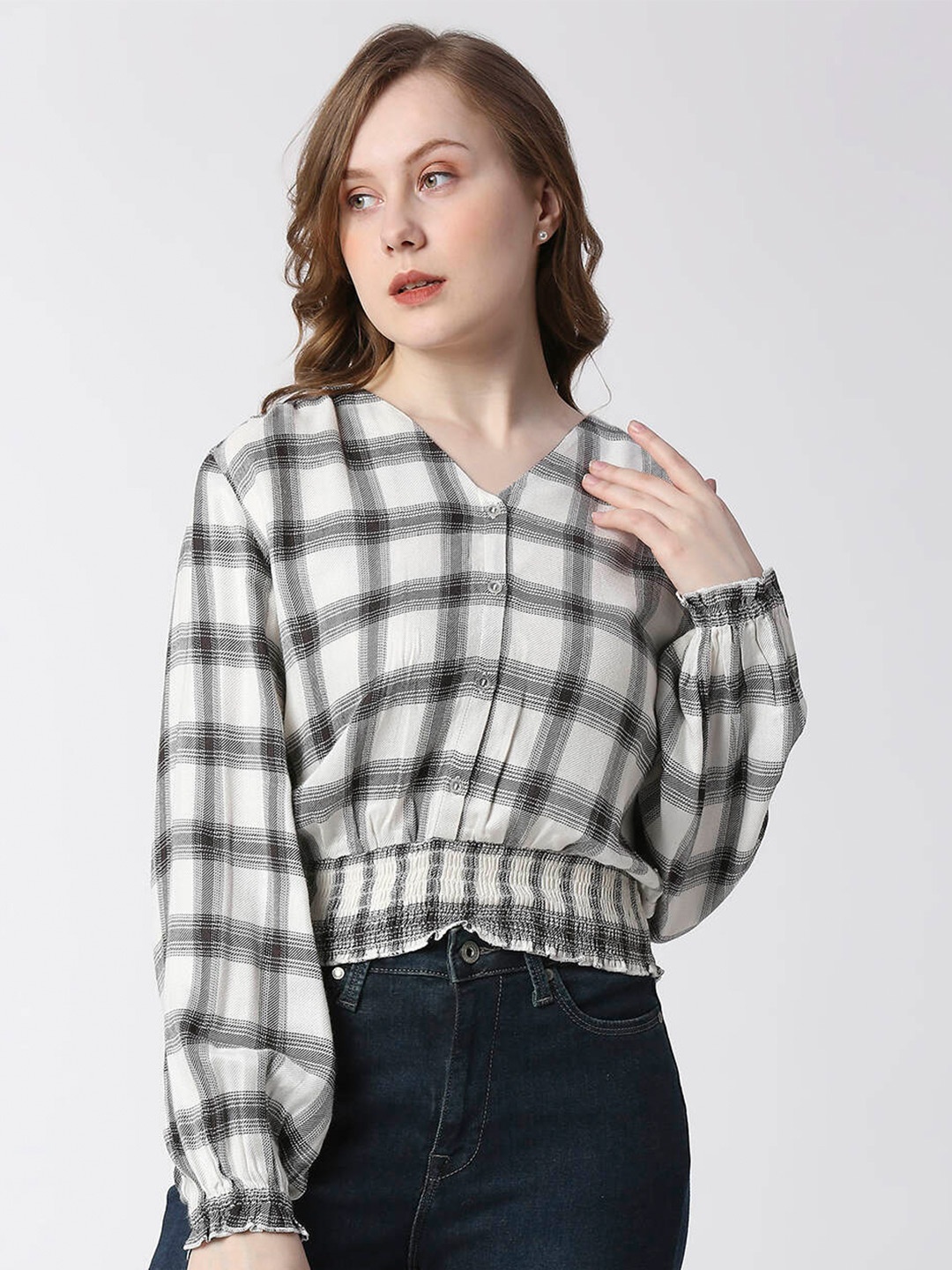 

Pepe Jeans Checked V-Neck Cuffed Sleeves Blouson Top, Off white