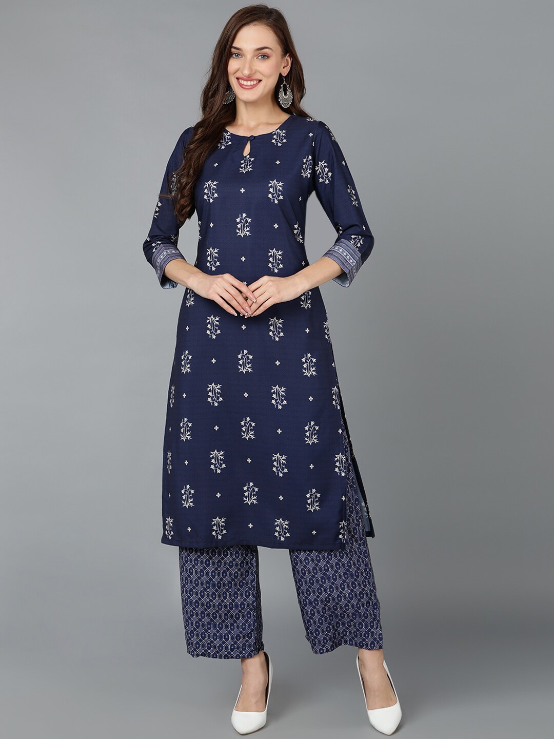 

AHIKA Floral Printed Keyhole Neck Pure Cotton Kurta with Palazzos, Navy blue