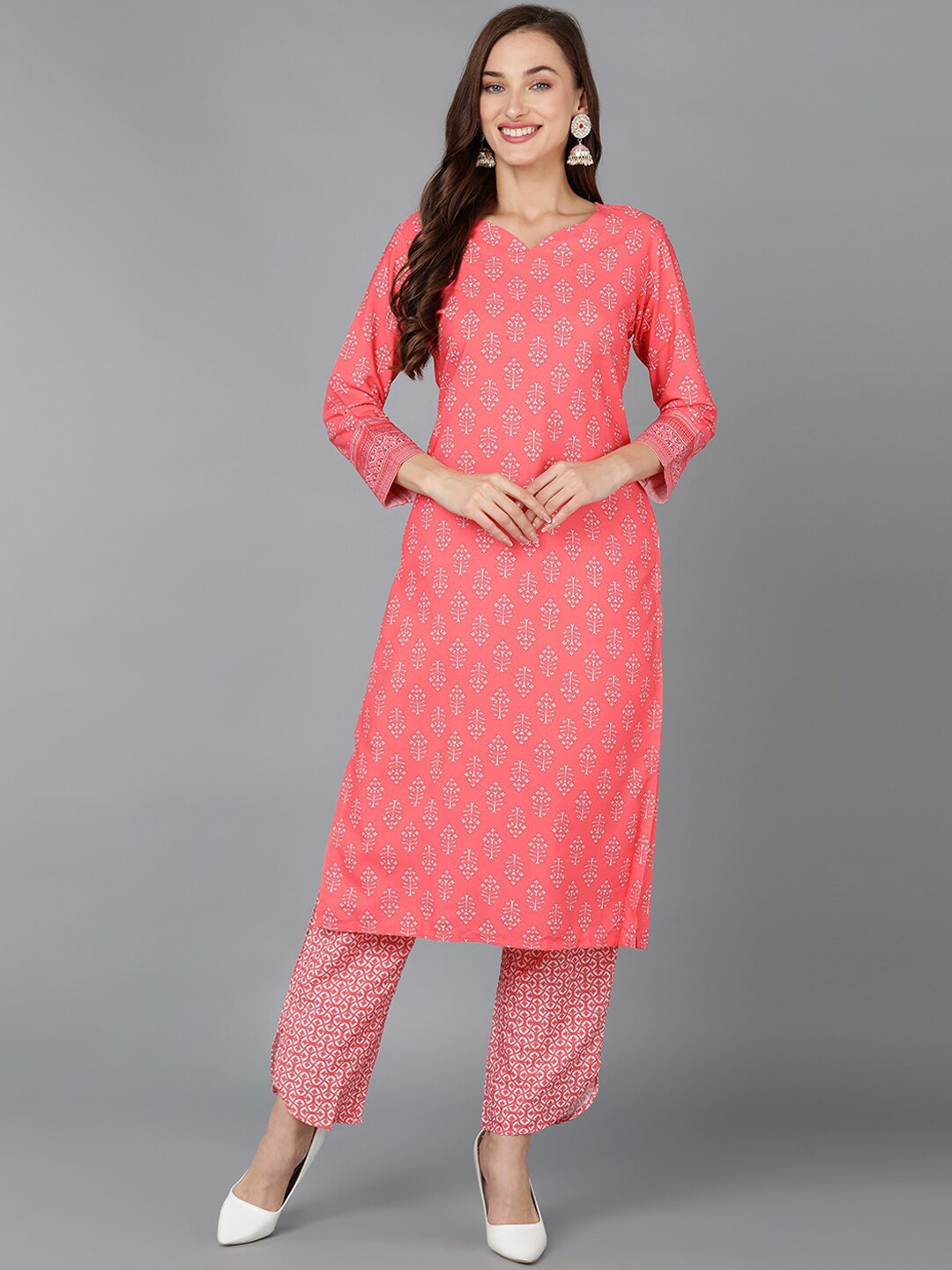 

AHIKA V-Neck Ethnic Motifs Printed Straight Kurta with Trousers, Pink