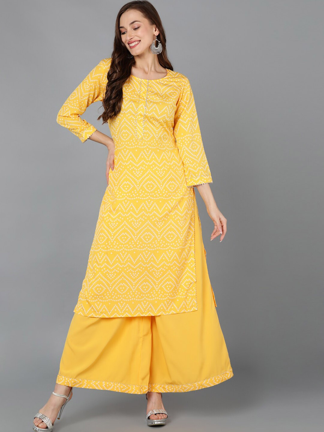 

AHIKA Bandhani Printed Straight Kurta with Palazzos, Yellow
