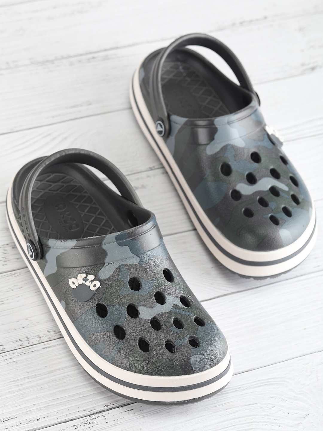 

ABROS Boys Printed Rubber Clogs, Grey