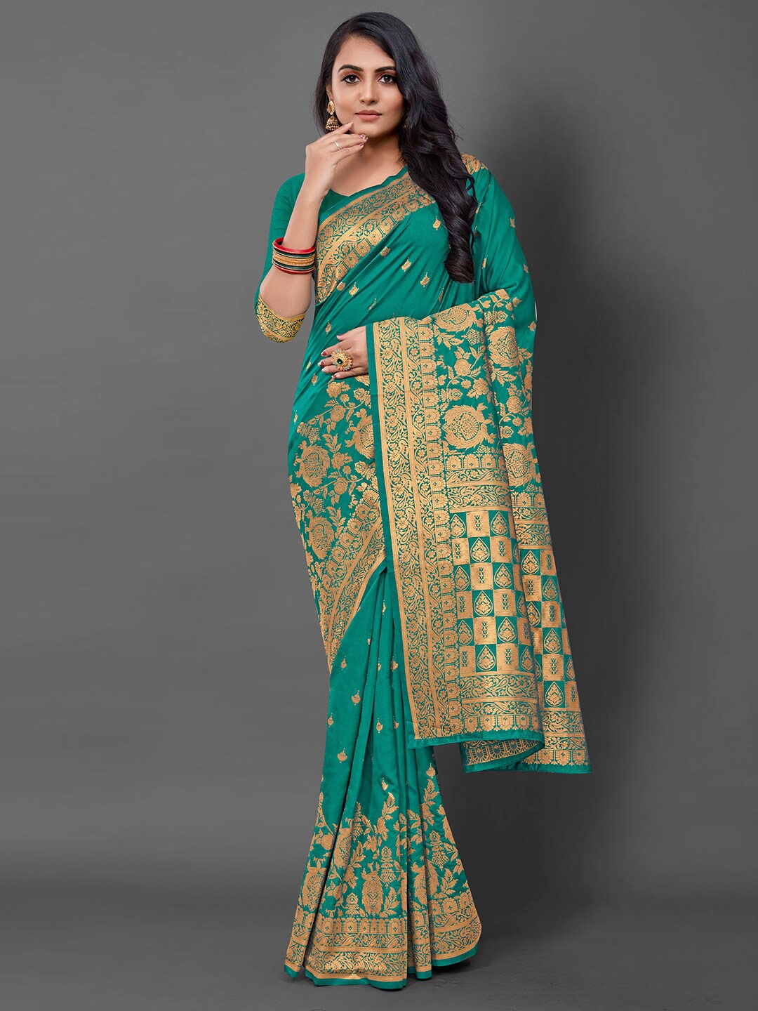 

Mitera Floral Zari Silk Blend Banarasi Saree, Teal