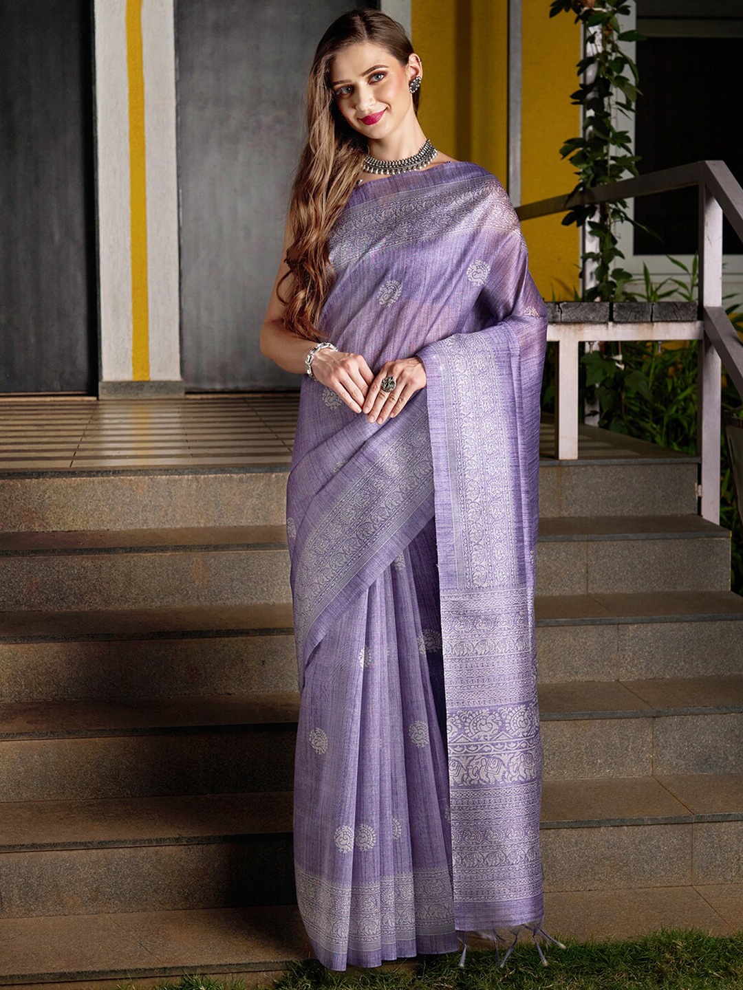

Saree mall Ethnic Motifs Printed Bagh Sarees, Lavender