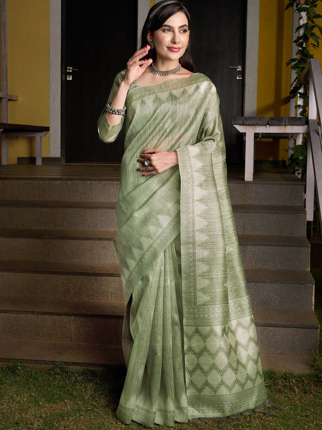 

Saree mall Ethnic Motif Printed Sarees, Olive