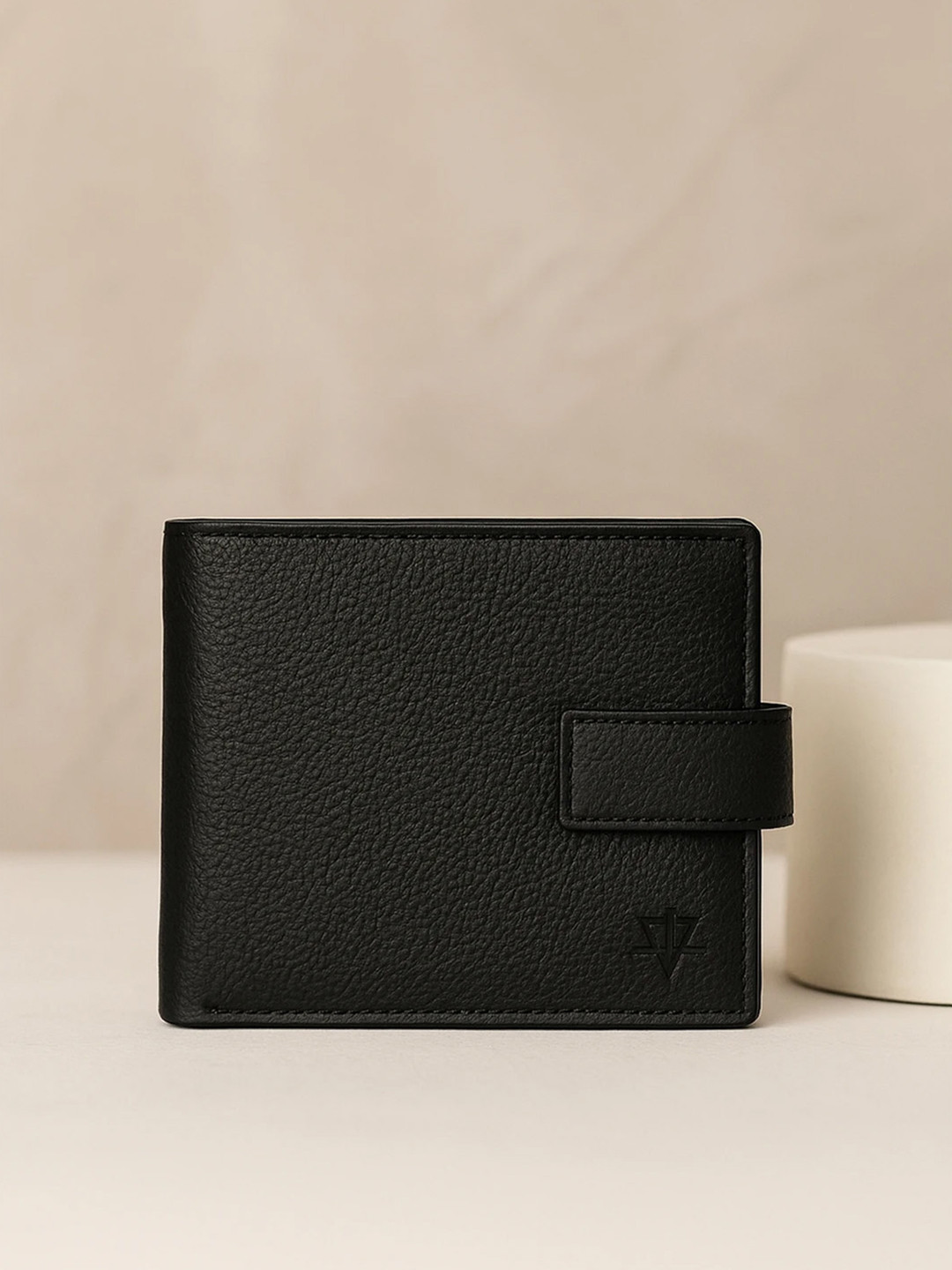 AQUATAN Men Textured Three Fold Genuine Leather RFID Wallet