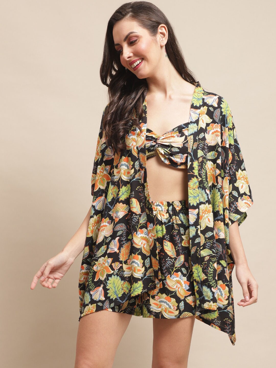 

Claura Floral Printed Swimwear Cover Up Set With Robe, Black