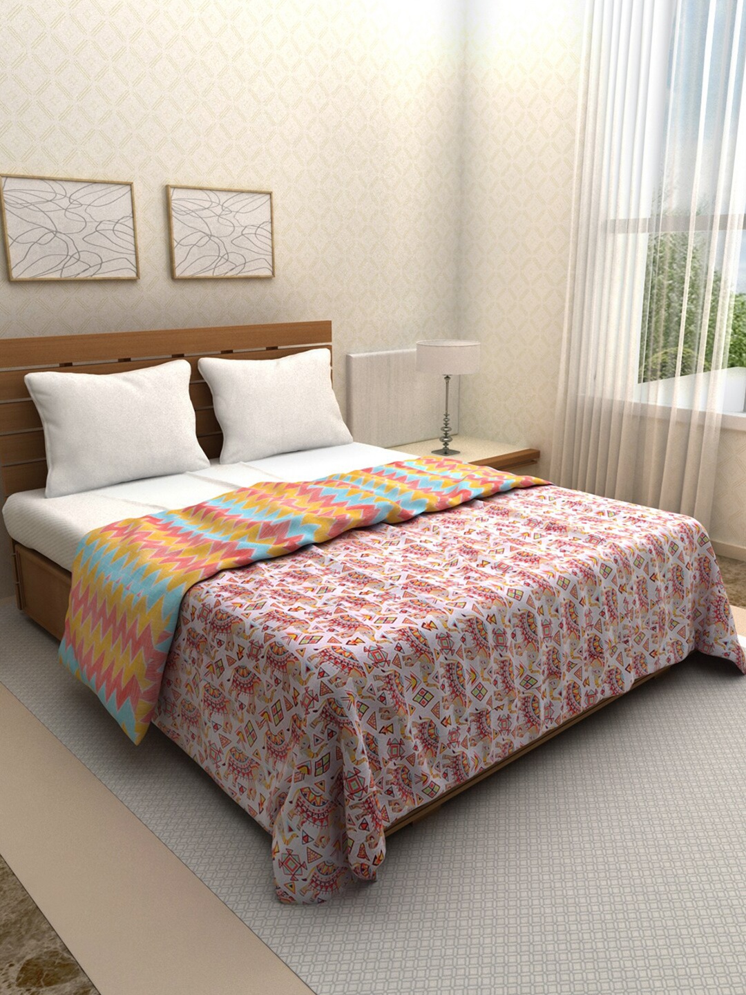 ROMEE White & Pink Ethnic Motifs AC Room 150 GSM Double Bed Blanket