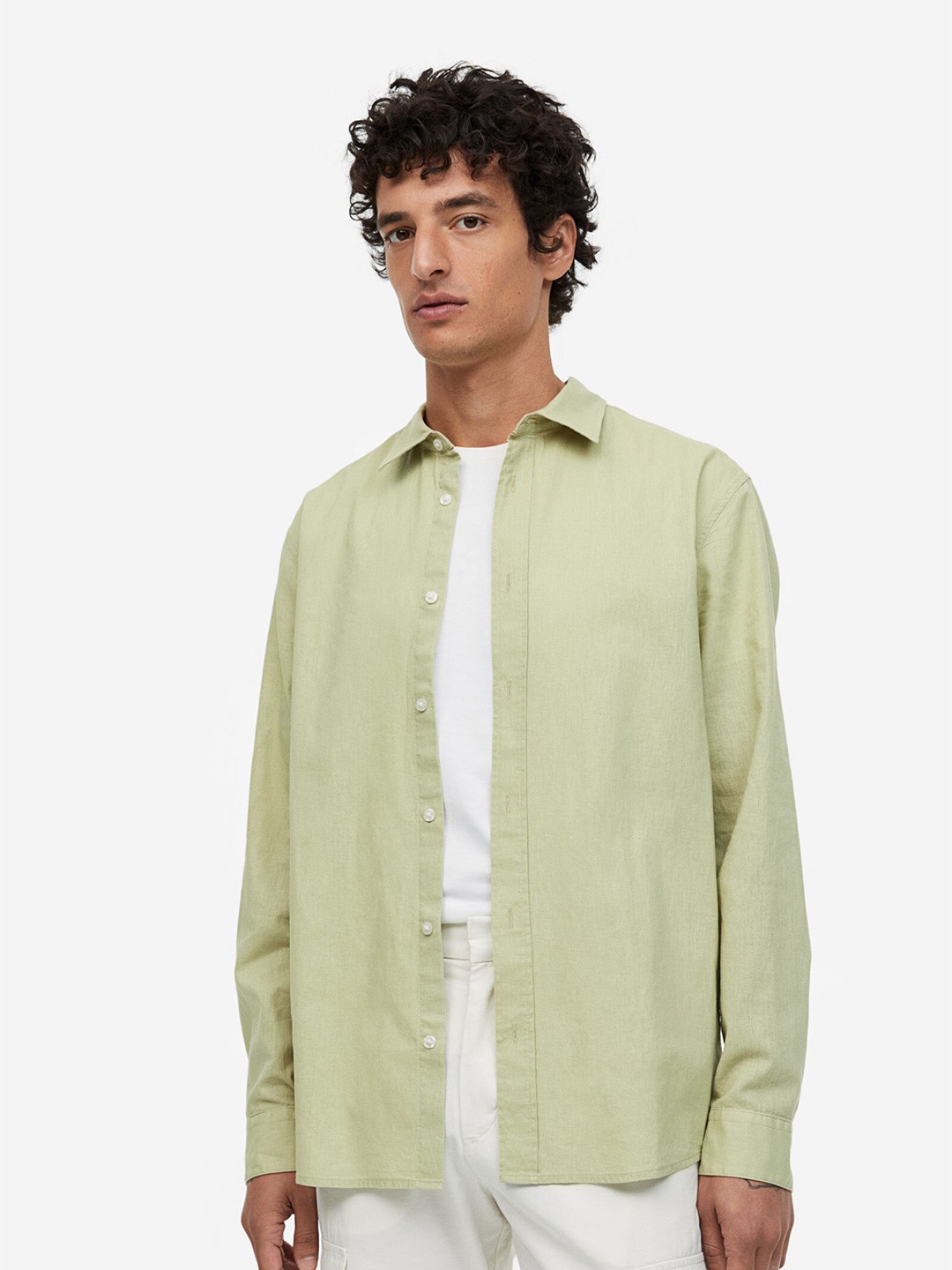 

H&M Men Regular Fit Linen-blend shirt, Green