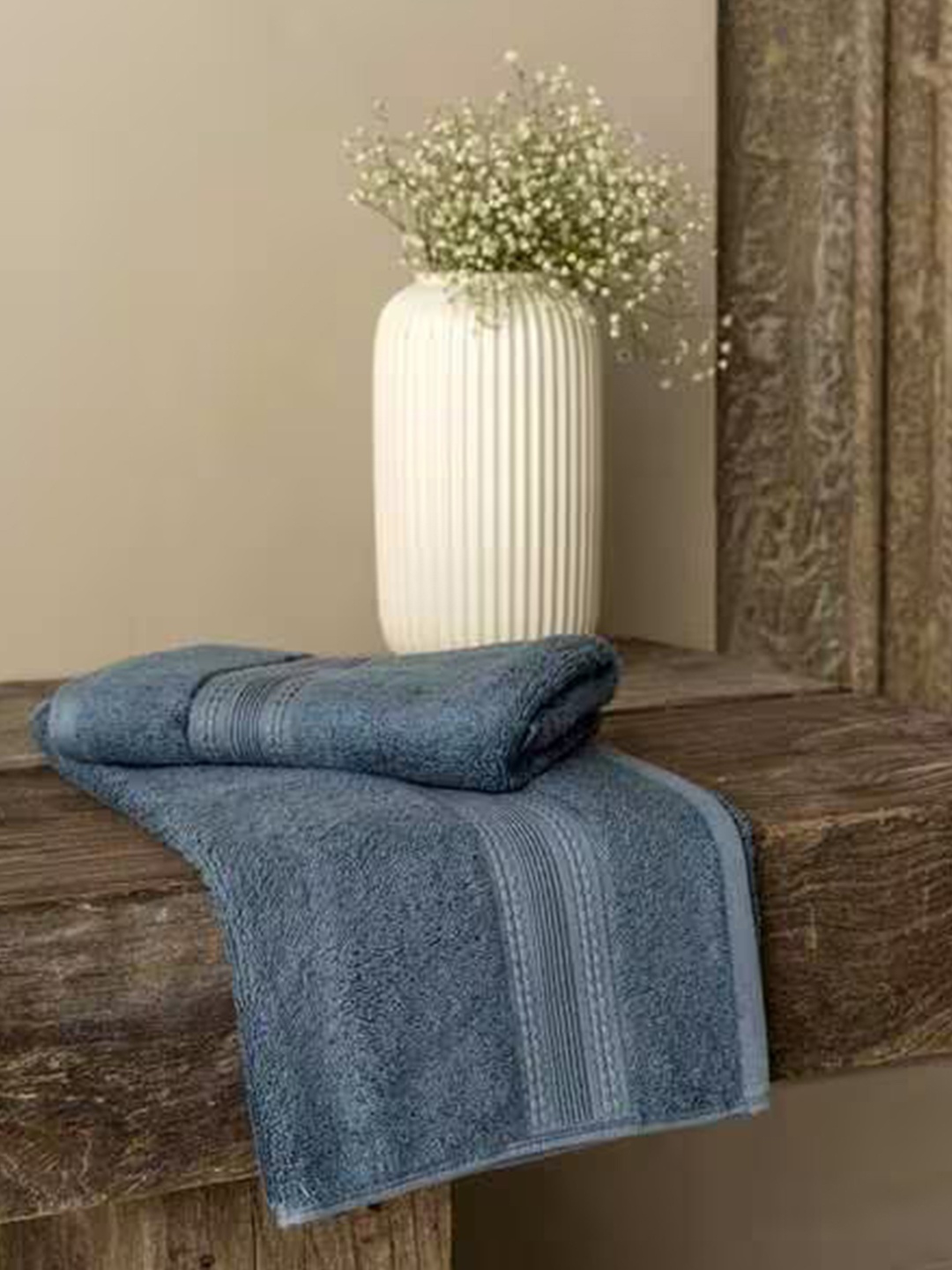 

Furbo Blue 3 Pcs Pure Bamboo 600 GSM Quick Drying & Anti-Bacterial Hand Towels
