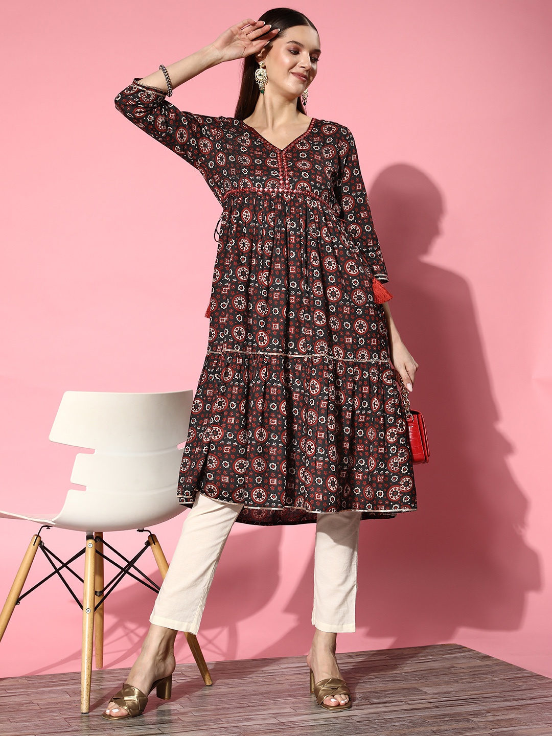 

Ishin Ethnic Motifs Printed Mirror Work Anarkali Kurta, Black