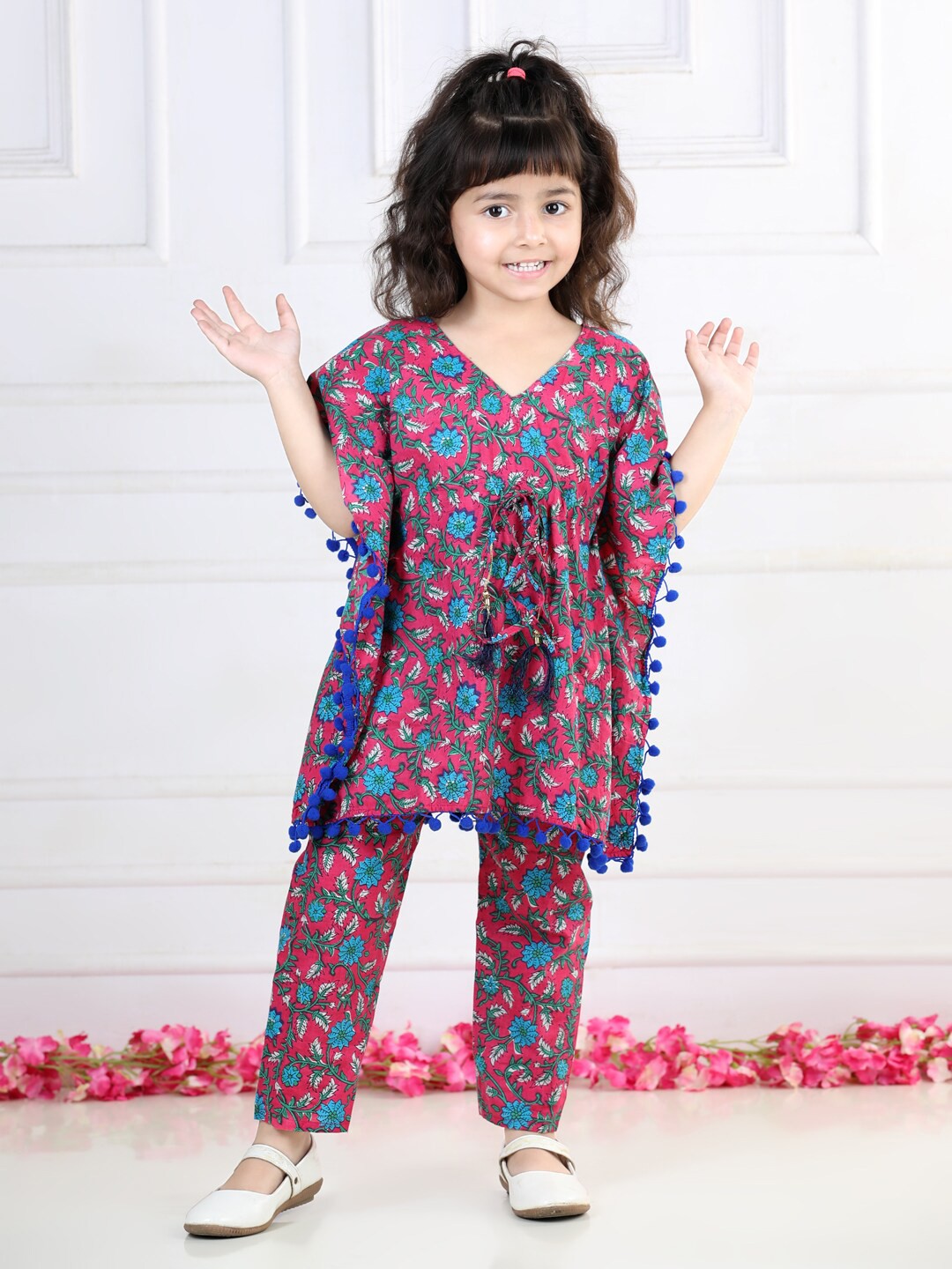 

kidcetra Girls Floral Printed Pure Cotton Kaftan Kurta With Trousers, Pink