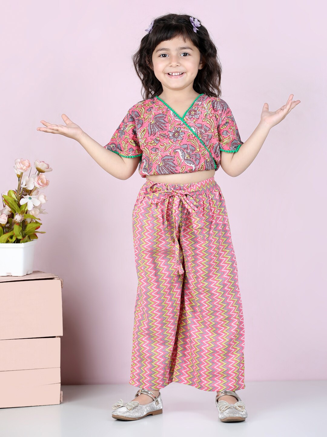 

kidcetra Girls Printed Cotton Crop Top with Palazzos Set, Pink