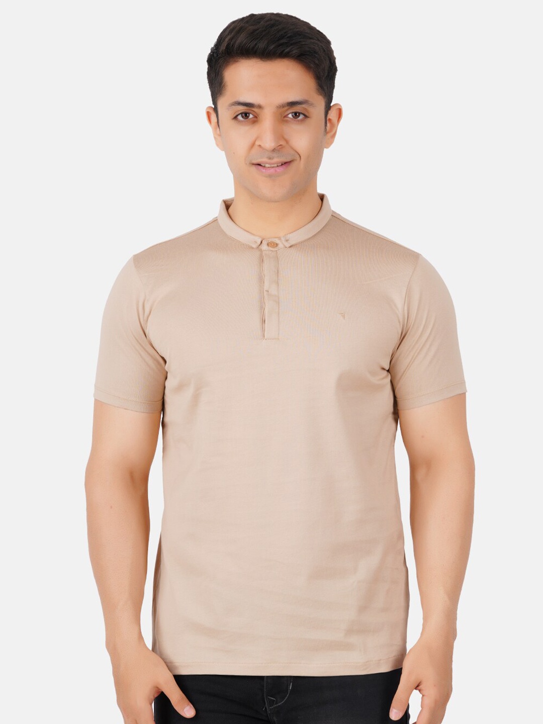 

Unibro Mandarin Collar Pure Cotton T-shirt, Beige