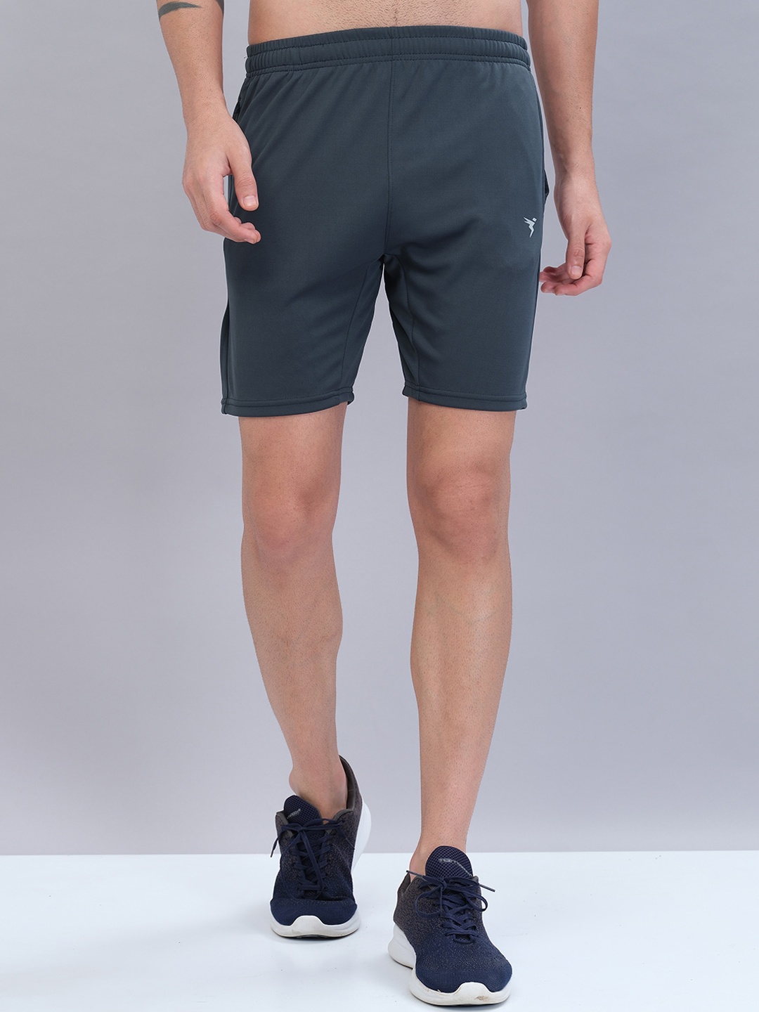 

Technosport Men Mid-Rise Slim Fit Shorts with Antimicrobial Technology, Charcoal