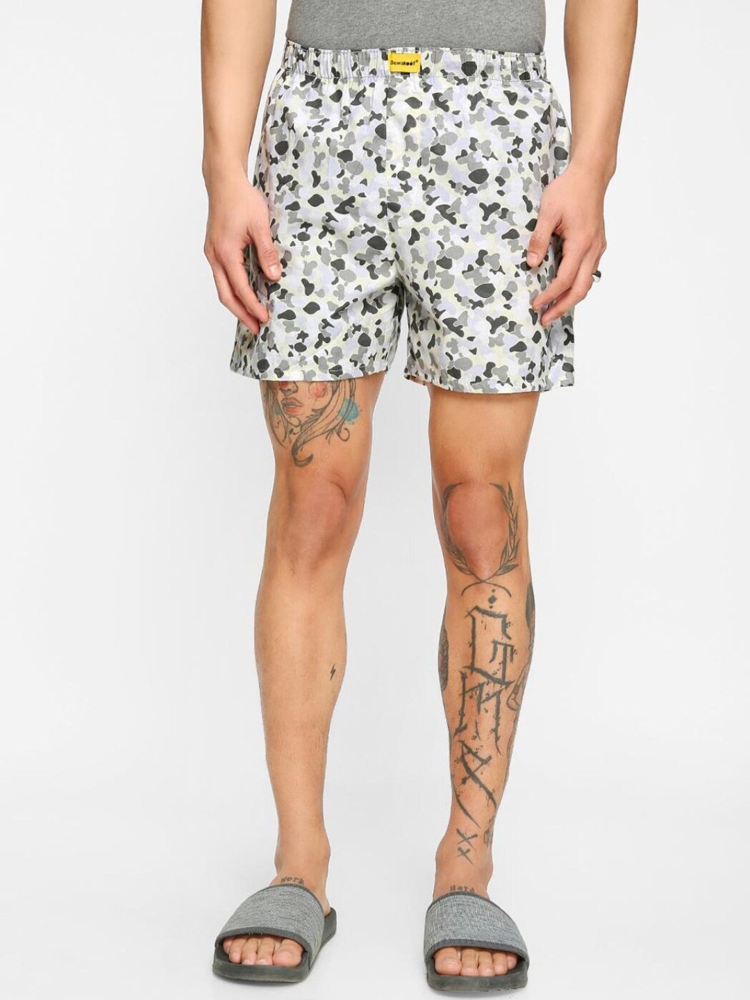 

Bewakoof Men Printed Cotton Regular Fit Inner Elastic Boxers- 508447, Grey