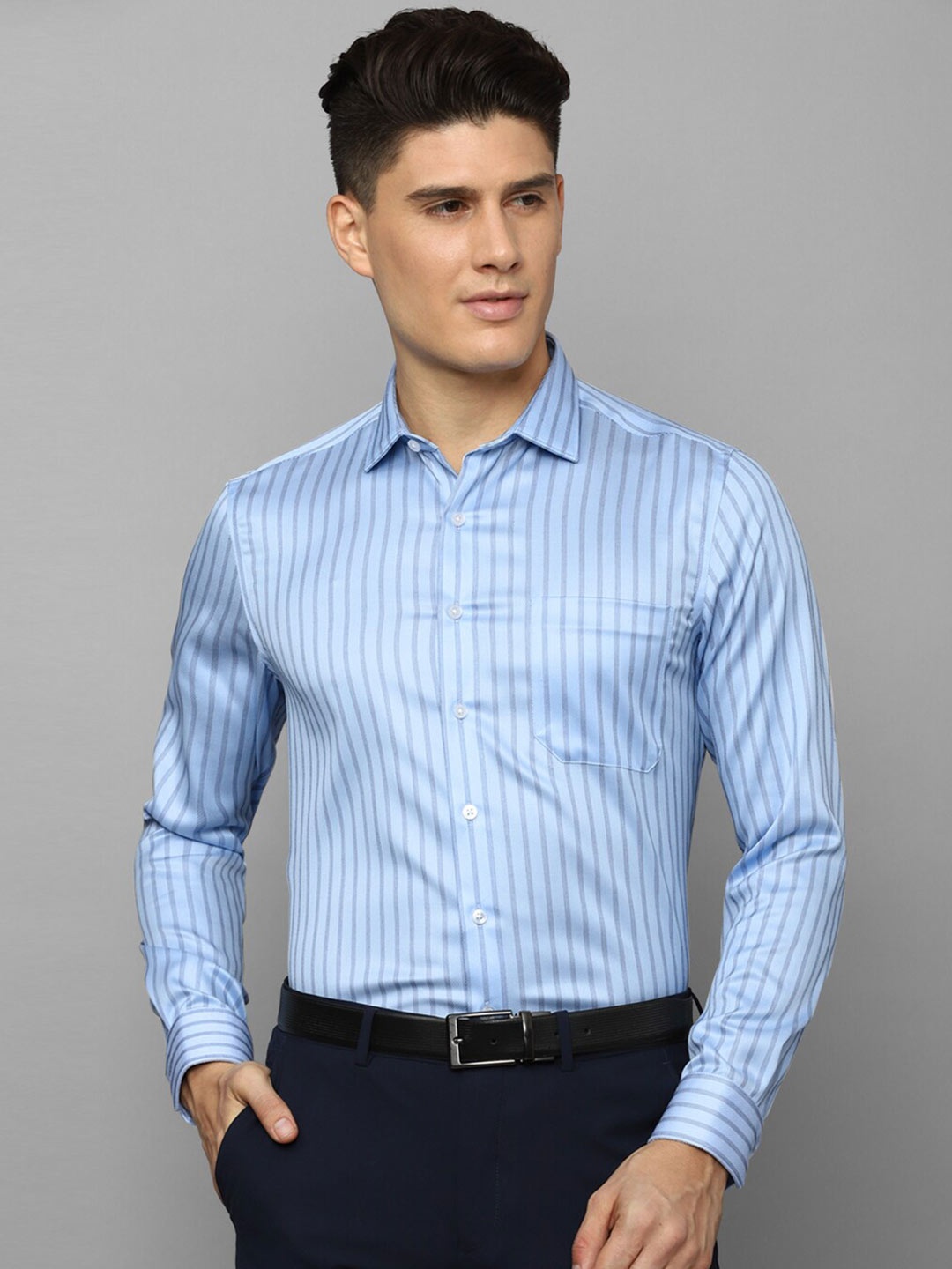 

Louis Philippe Slim Fit Multi Striped Formal Shirt, Blue