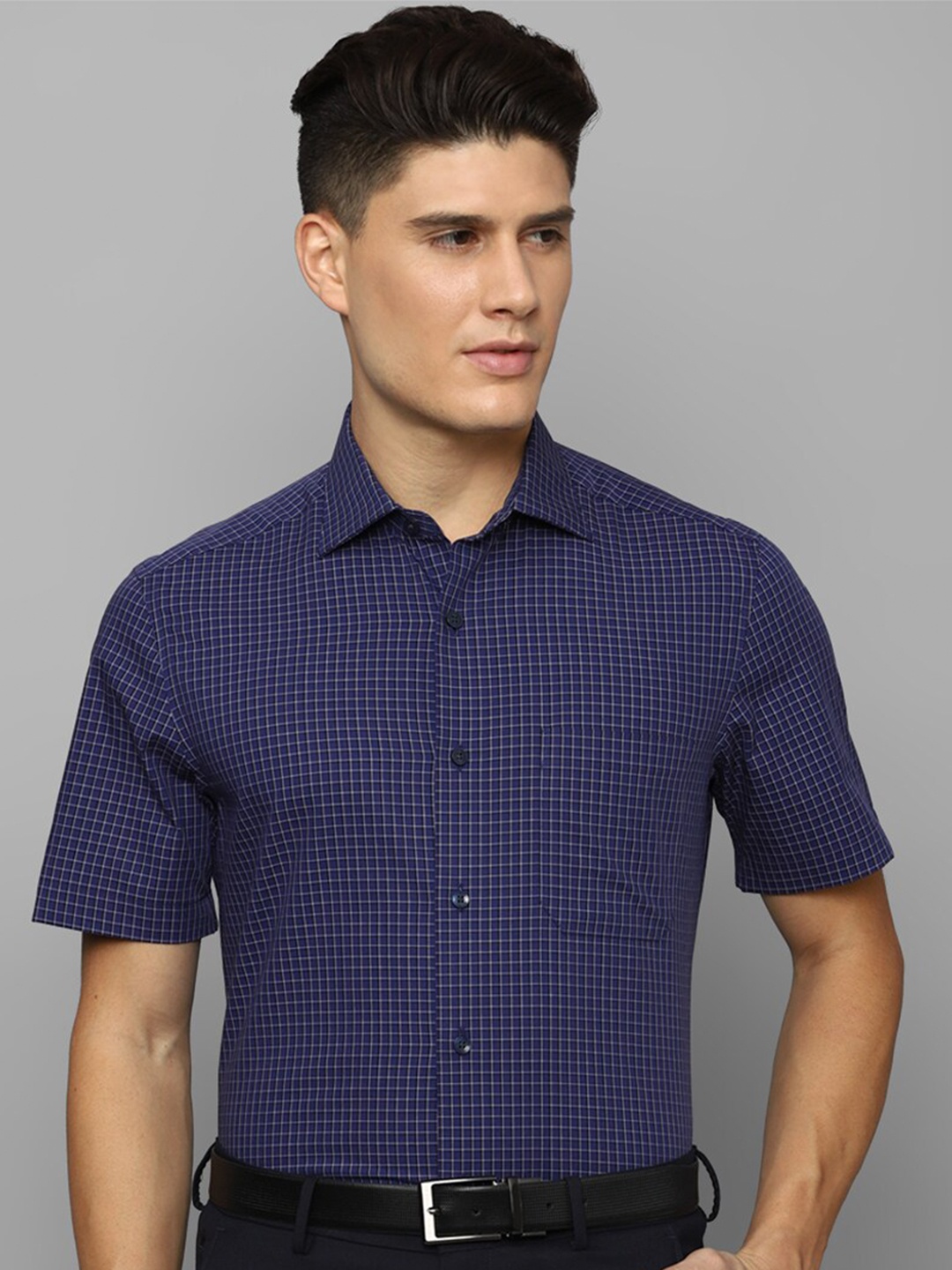 

Louis Philippe Checked Formal Pure Cotton Shirt, Navy blue