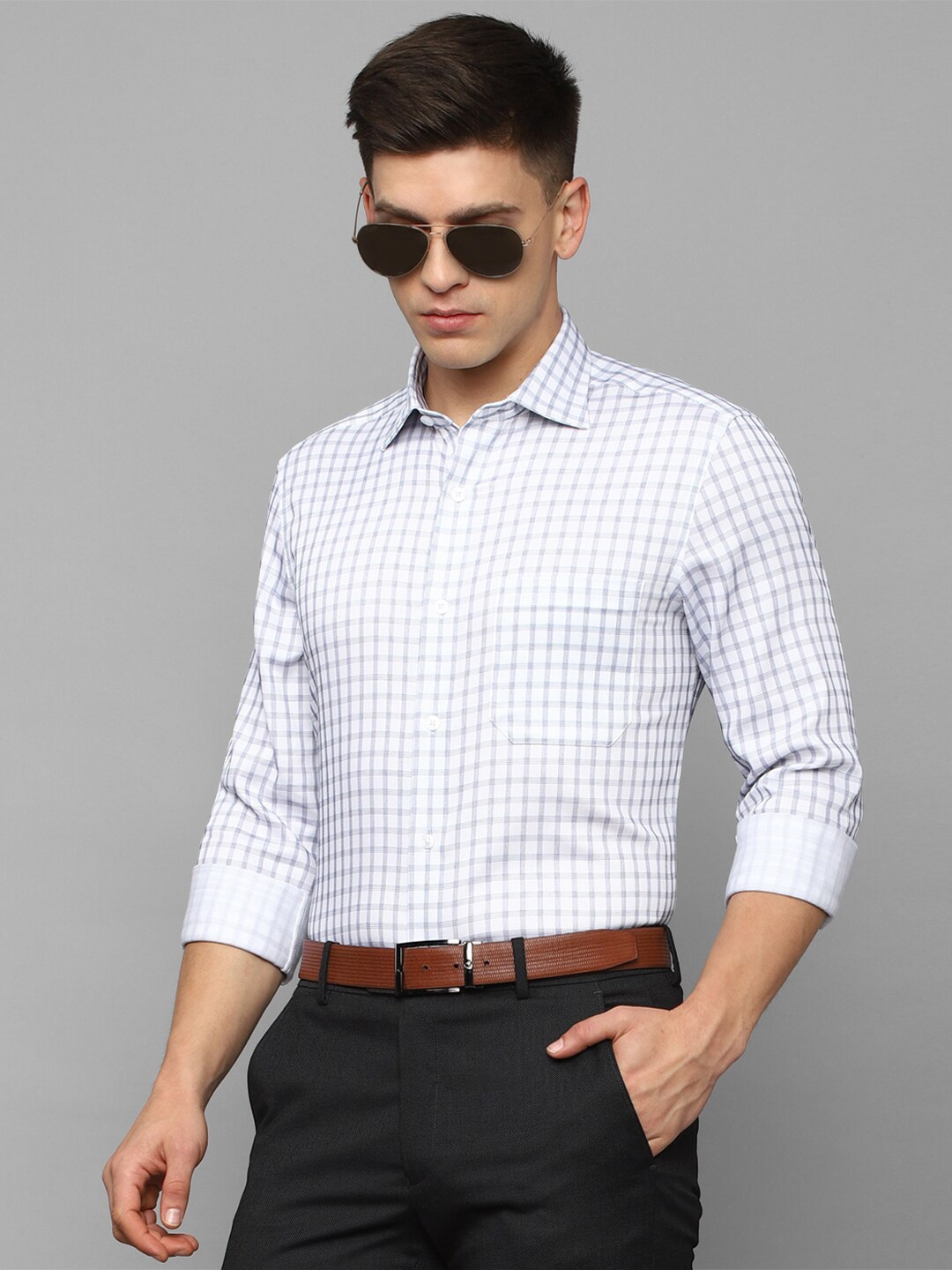 

Louis Philippe Permapress Grid Tattersall Checked Pure Cotton Wrinkle Free Formal Shirt, White